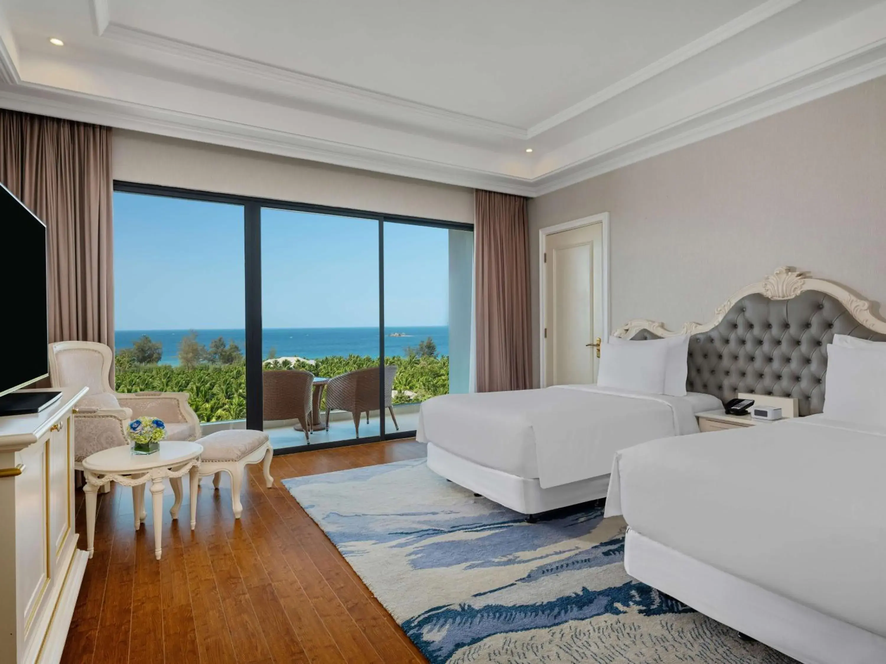 Bedroom, Bed in Radisson Blu Resort Phu Quoc Bedroom, Bed in Radisson Blu Resort Phu Quoc