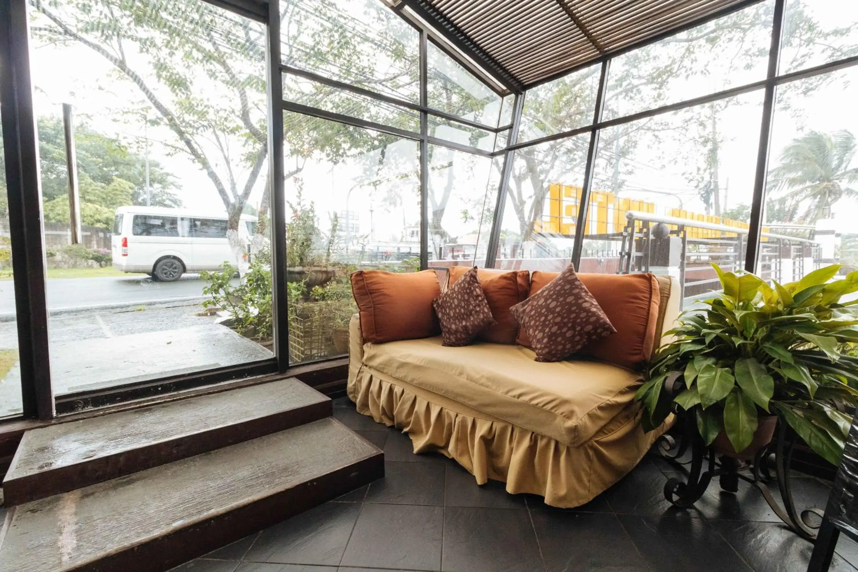 Lobby or reception in RedDoorz Plus at The Ridge Tagaytay Lobby or reception in RedDoorz Plus at The Ridge Tagaytay