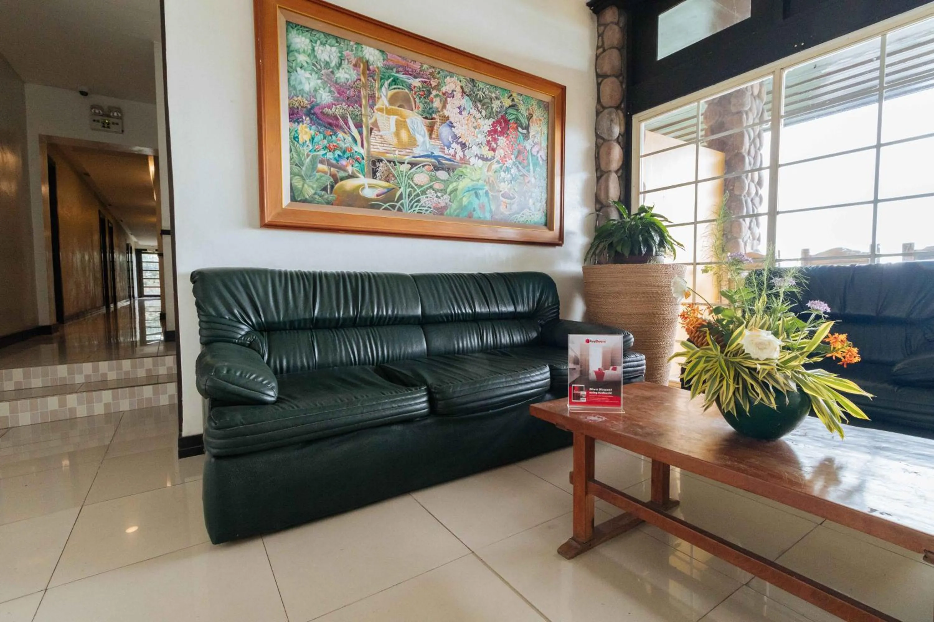Lobby or reception in RedDoorz Plus at The Ridge Tagaytay
