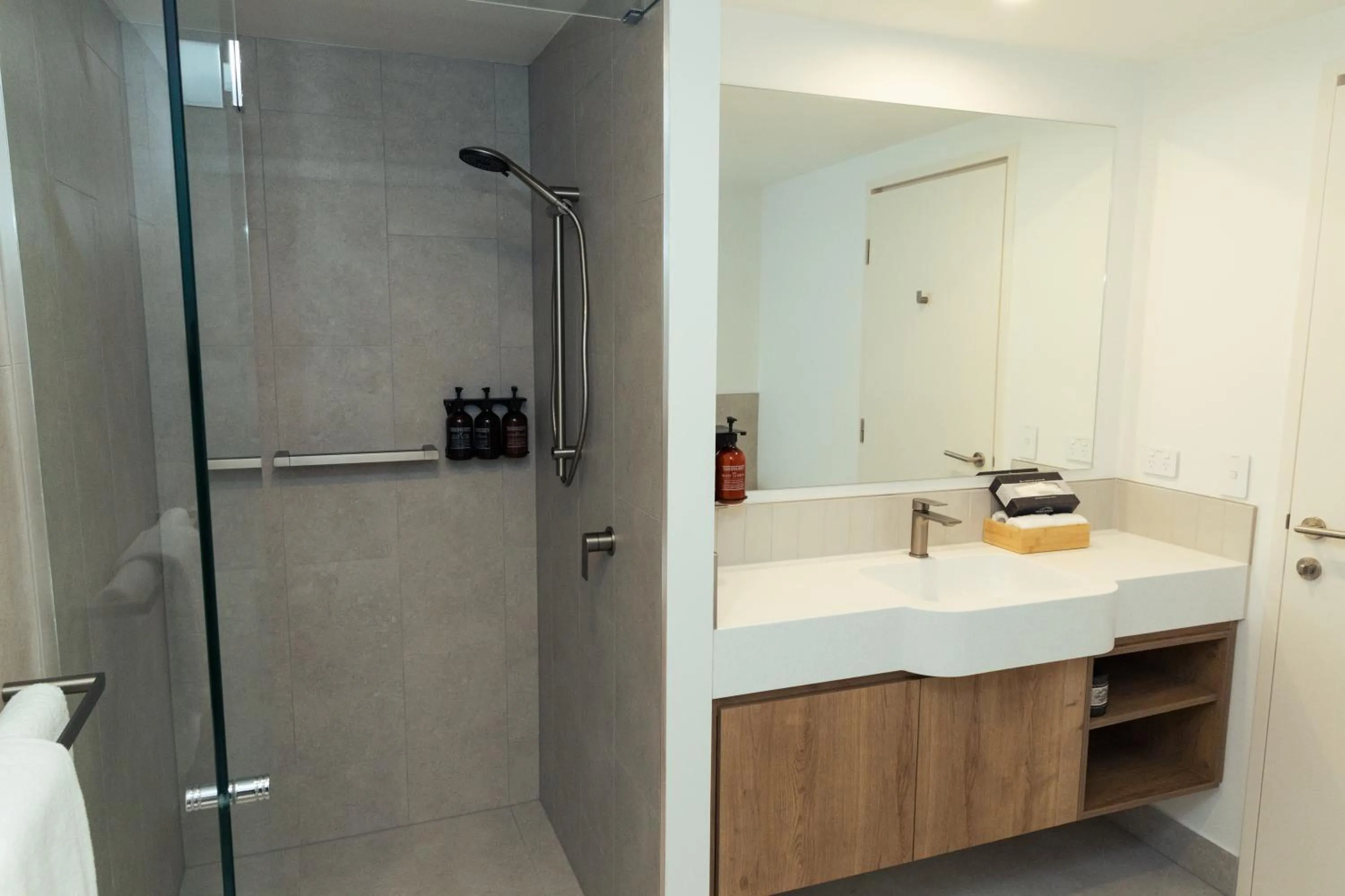 Shower in Lismore Gateway Motel