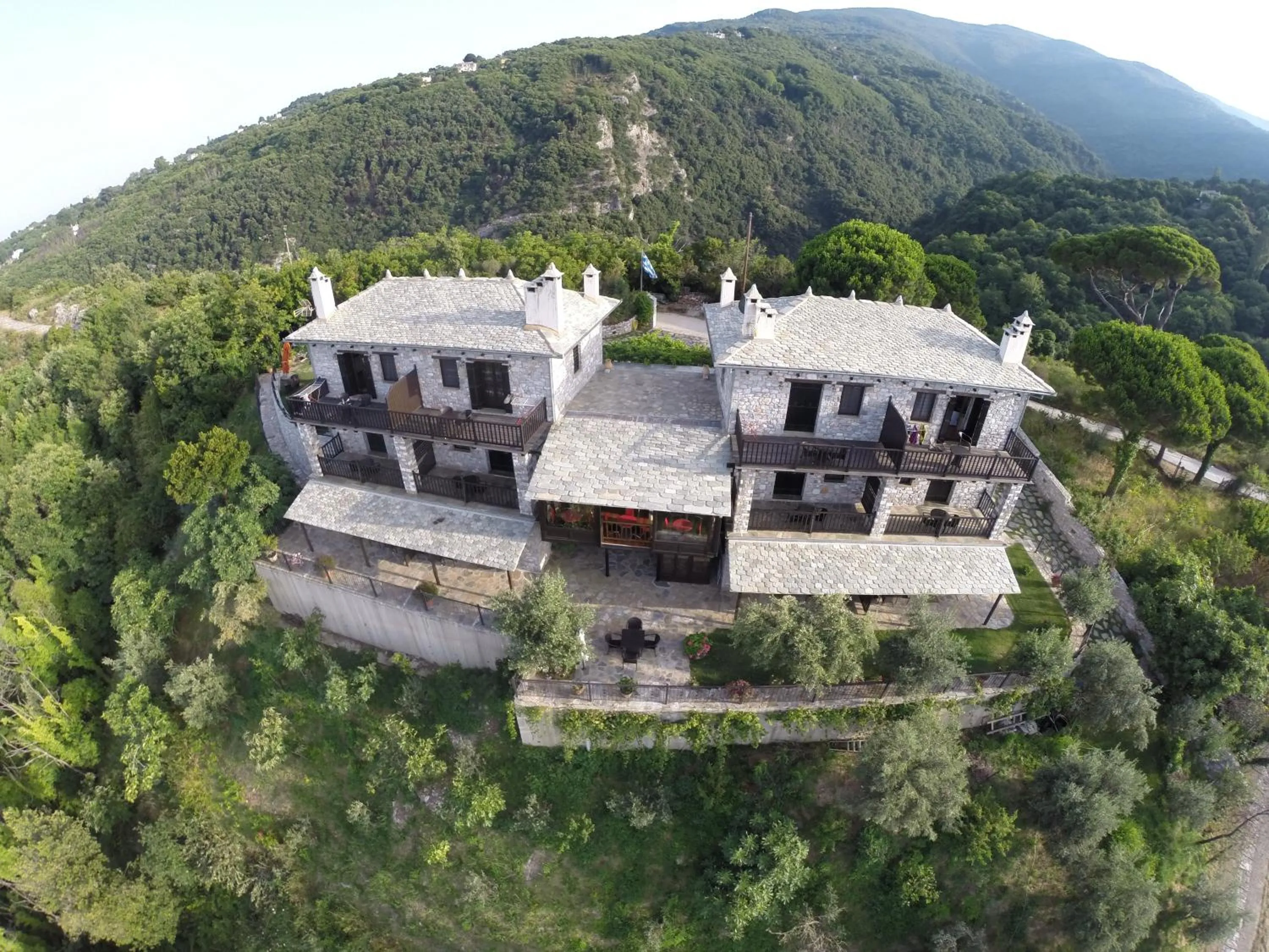 Bird's eye view in Prasino - Galazio