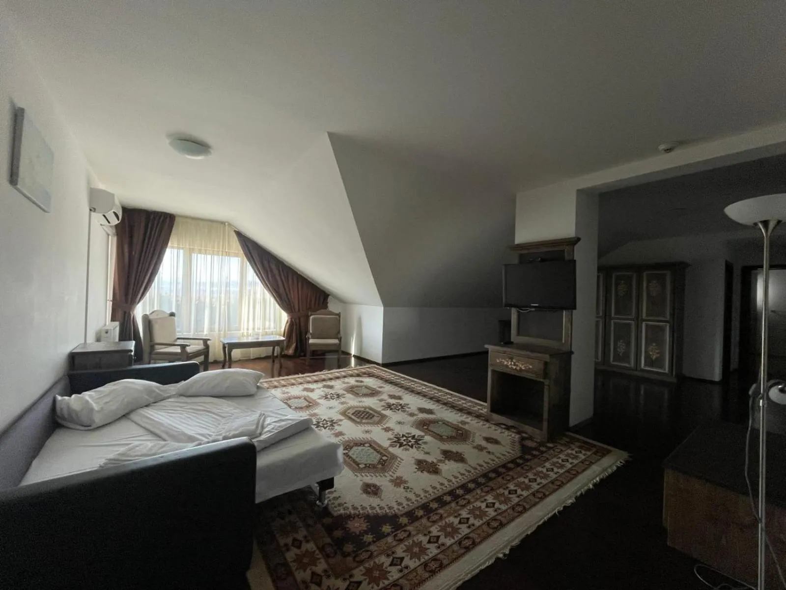 TV and multimedia, Bed in Complex Panicel