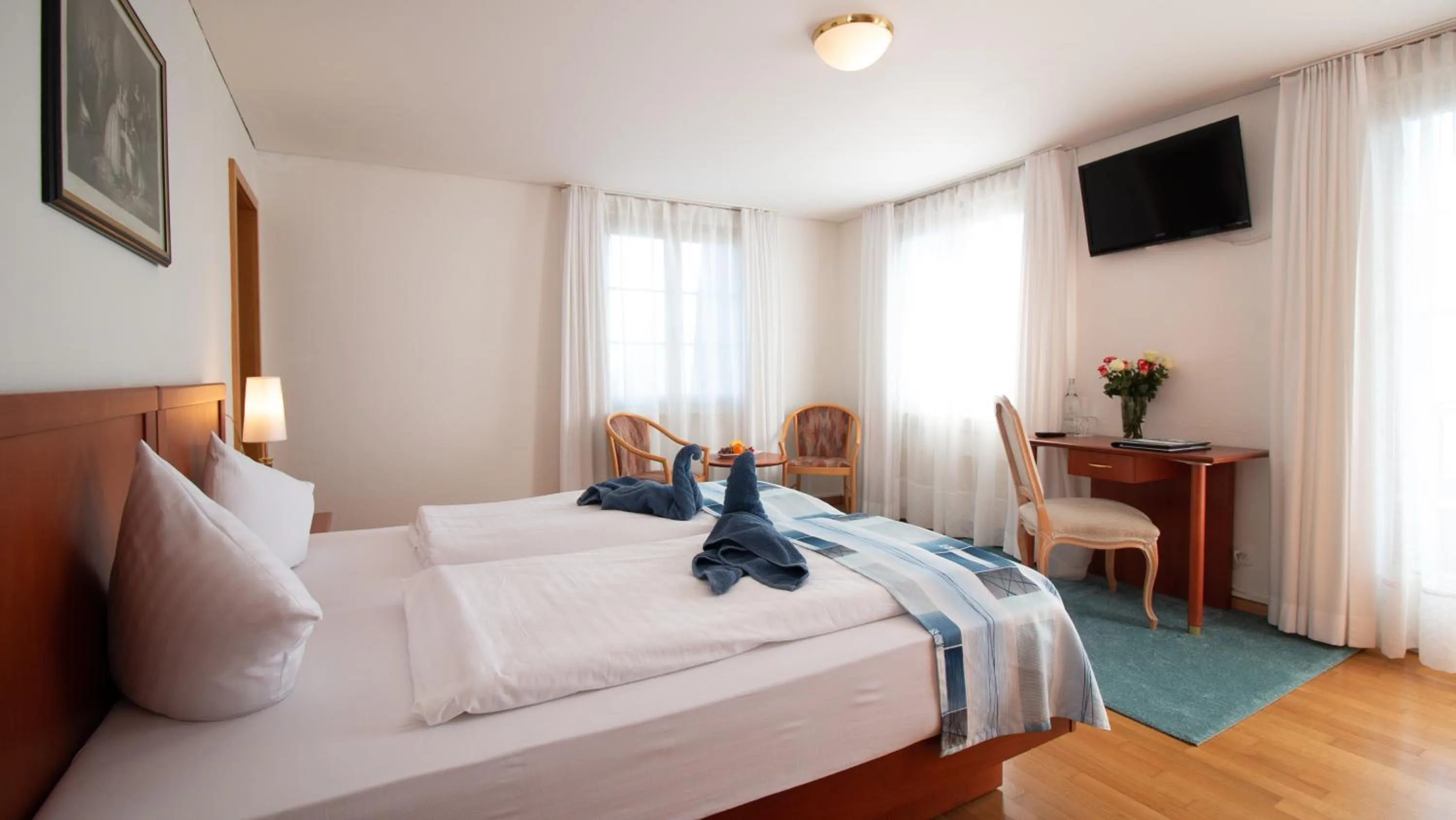 Bed in Hotel Schloss Romanshorn