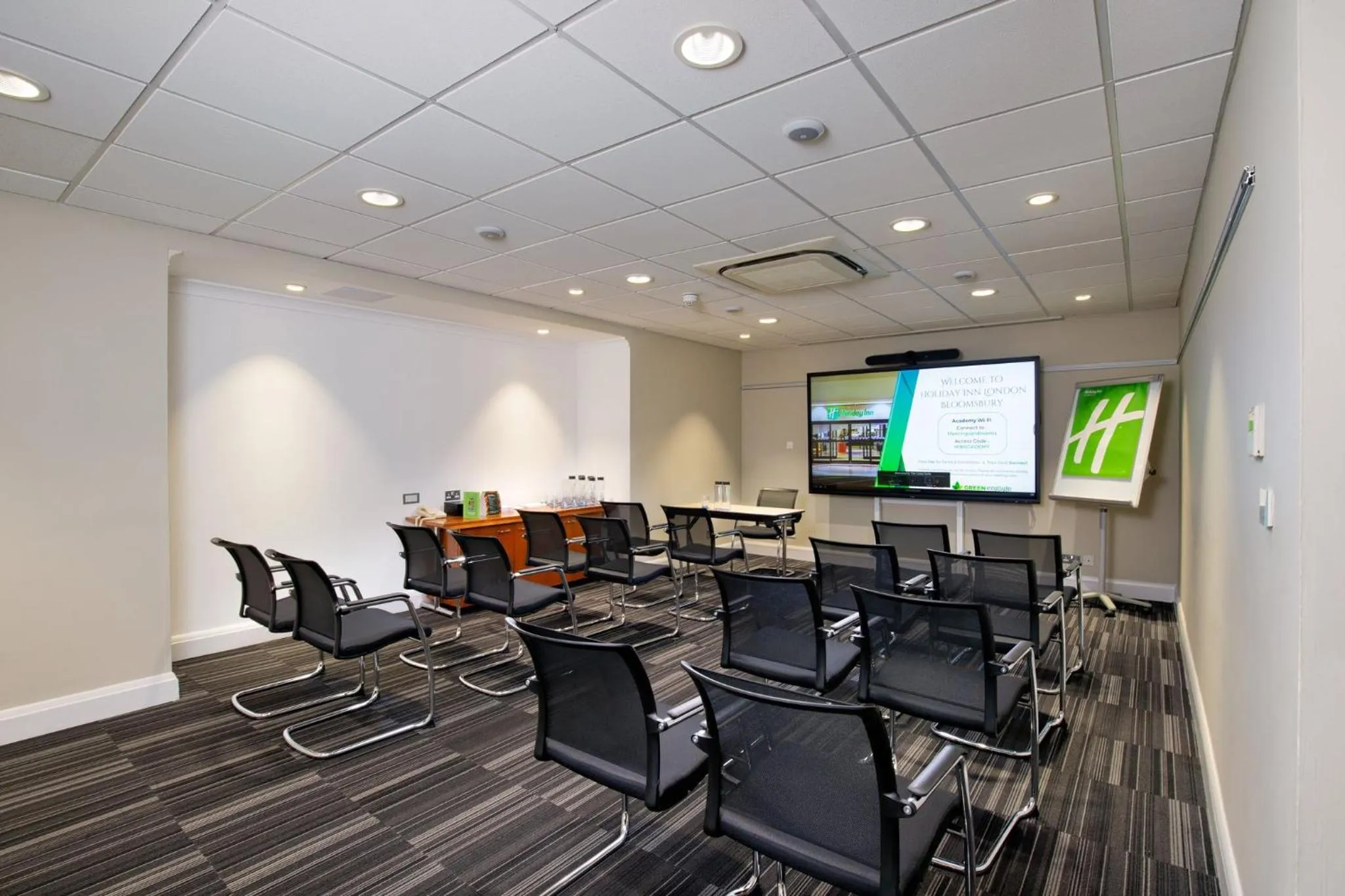 Meeting/conference room in Holiday Inn London Bloomsbury by IHG
