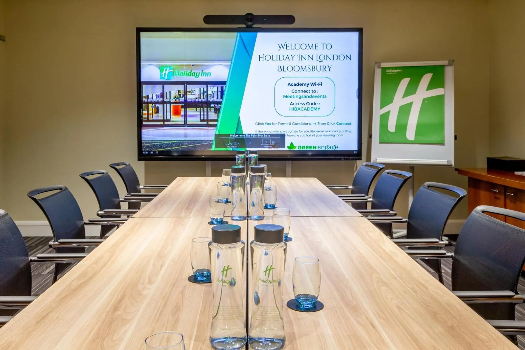 Meeting/conference room in Holiday Inn London Bloomsbury by IHG