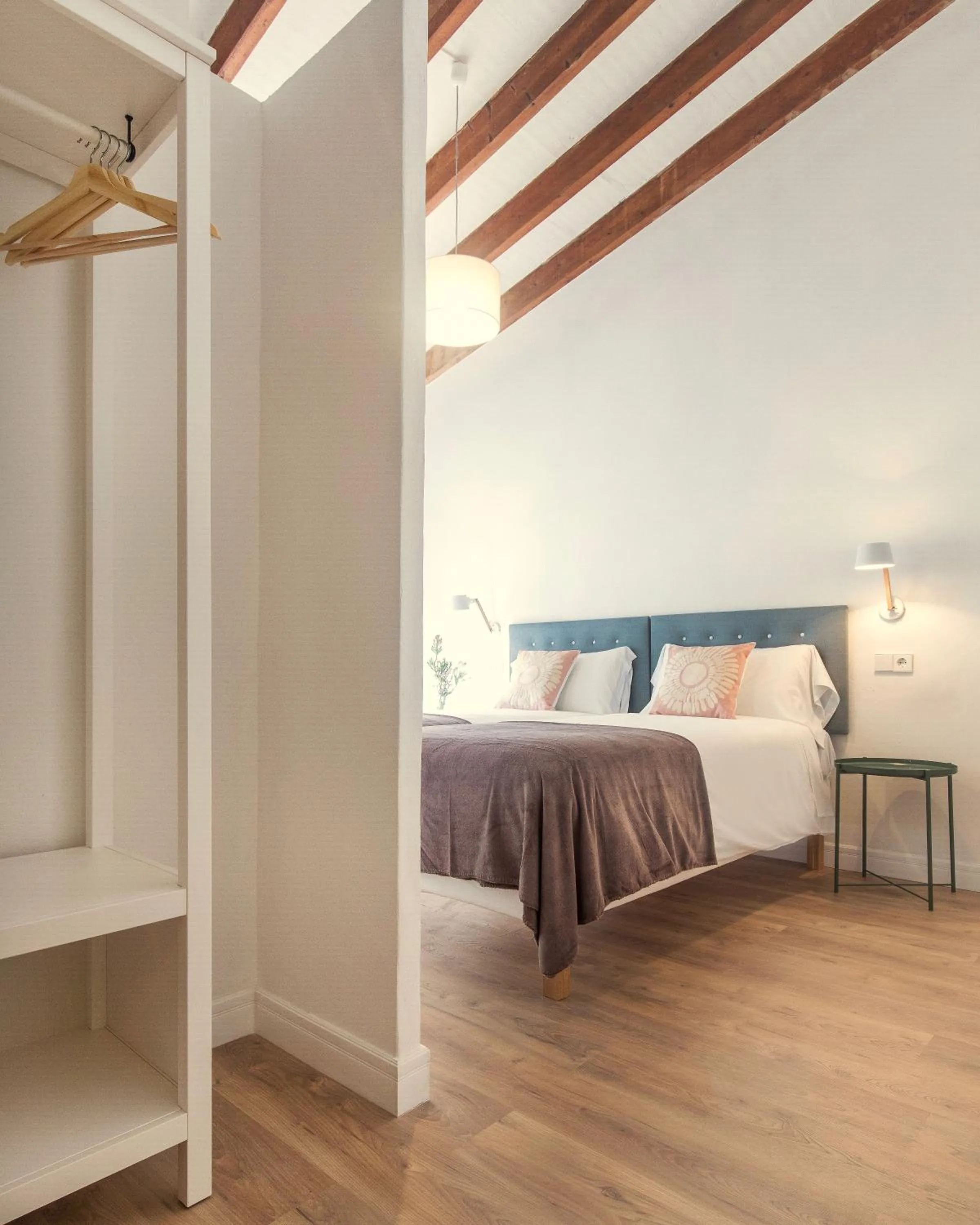 Photo of the whole room, Bed in Senda Caimari