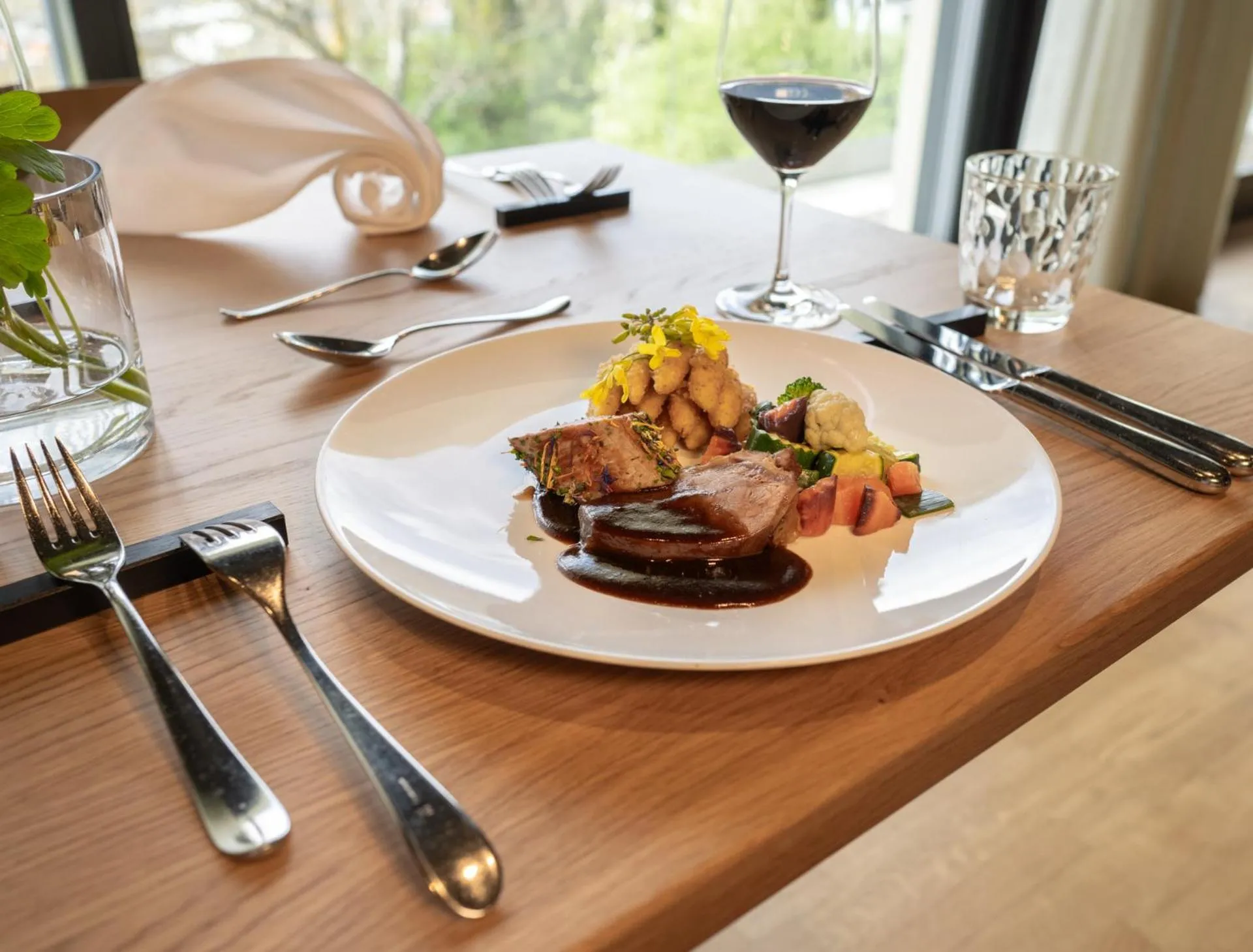 Restaurant/places to eat in Bio Hotel Panorama