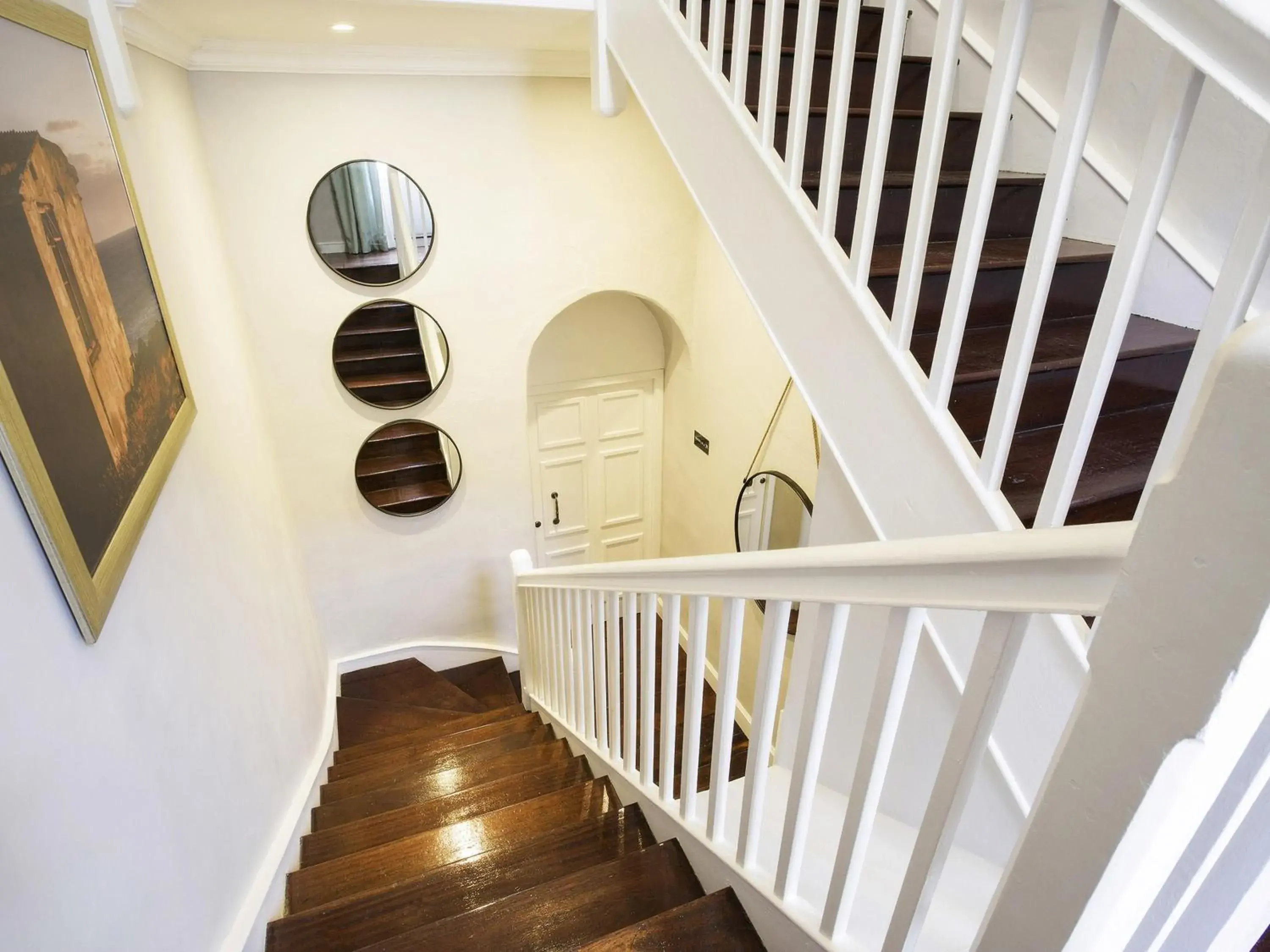 Property building in Mantis St Helena Property building in Mantis St Helena