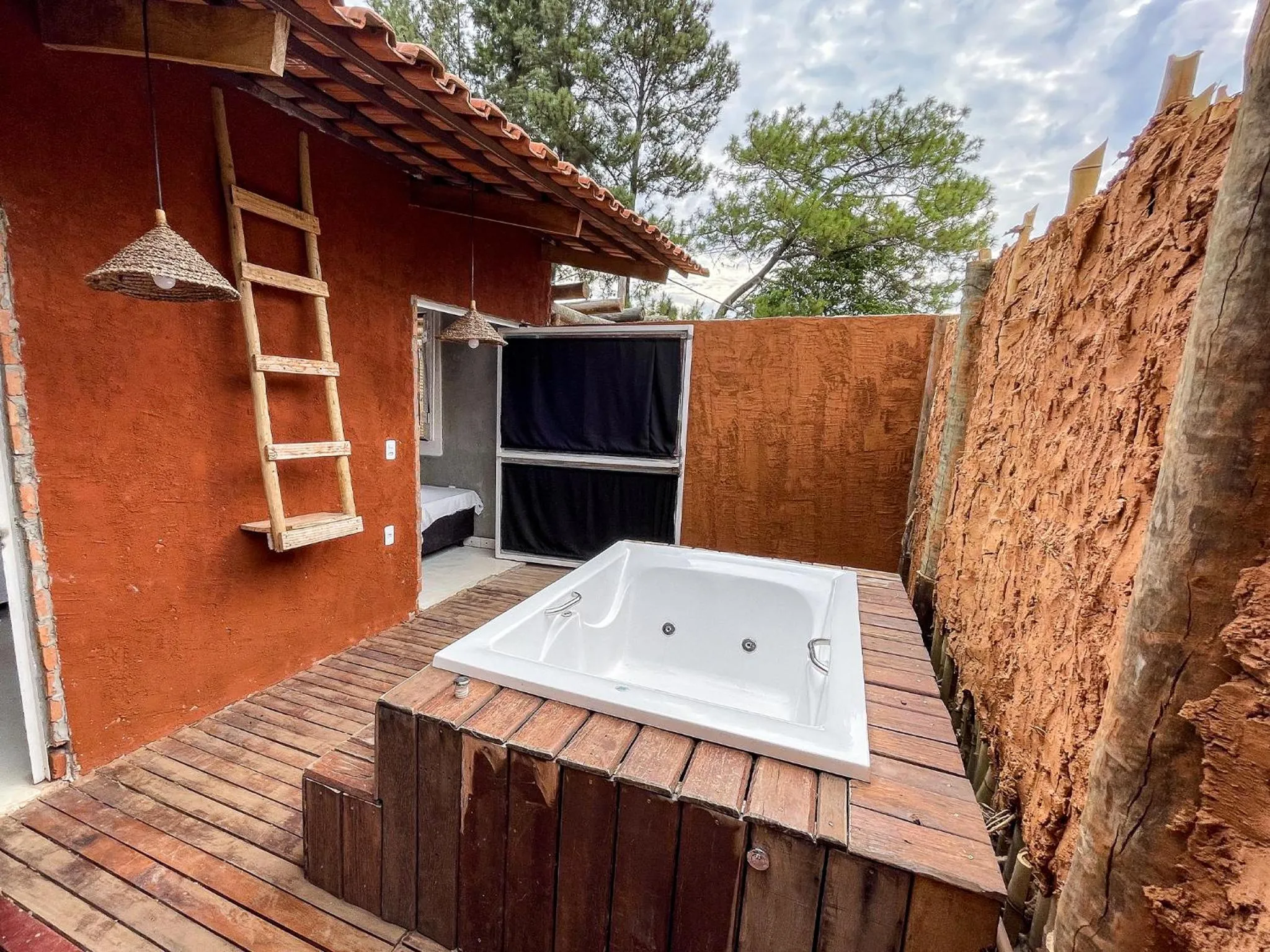 Hot Tub in Ranchos 30 Hotel Fazenda