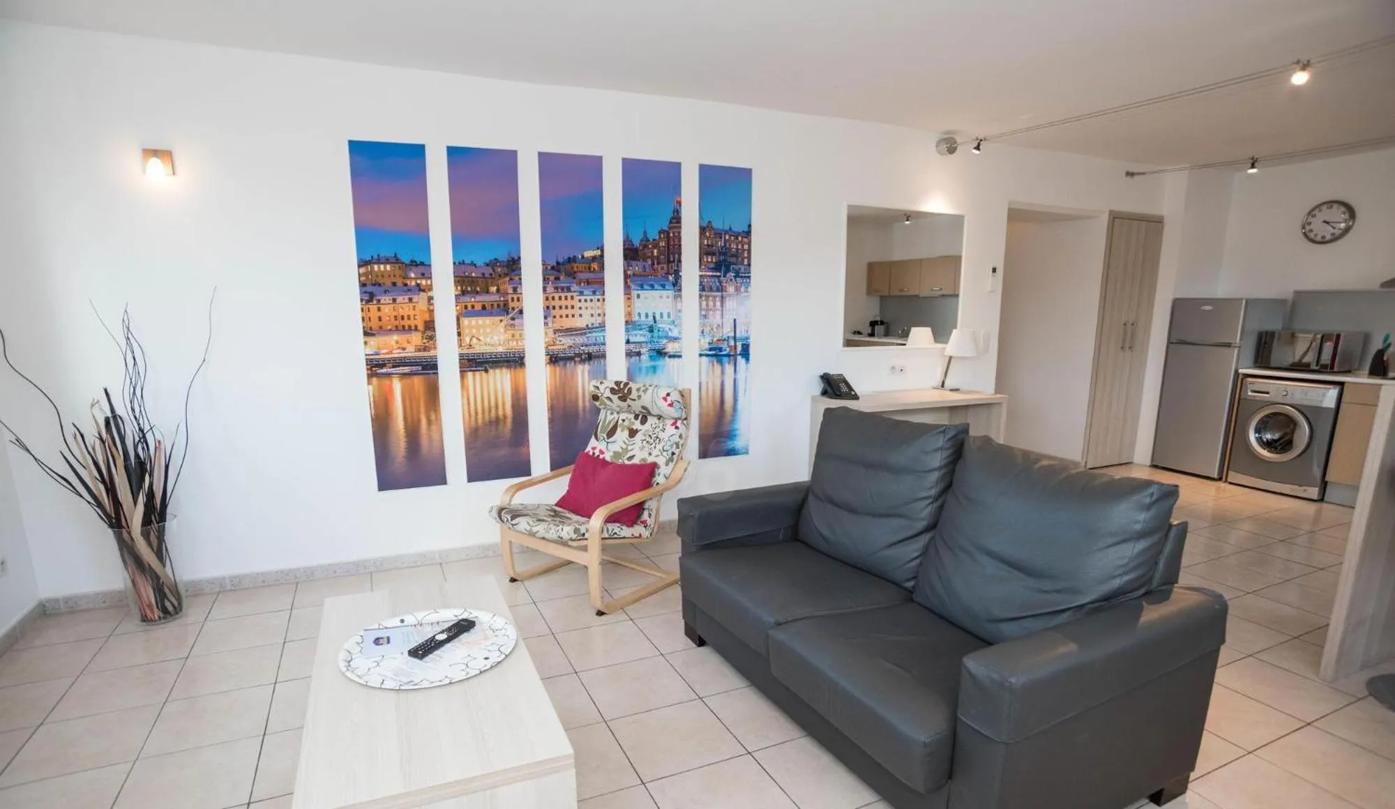 Living room in Privilège Hôtel & Apparts Eurociel Centre Comédie