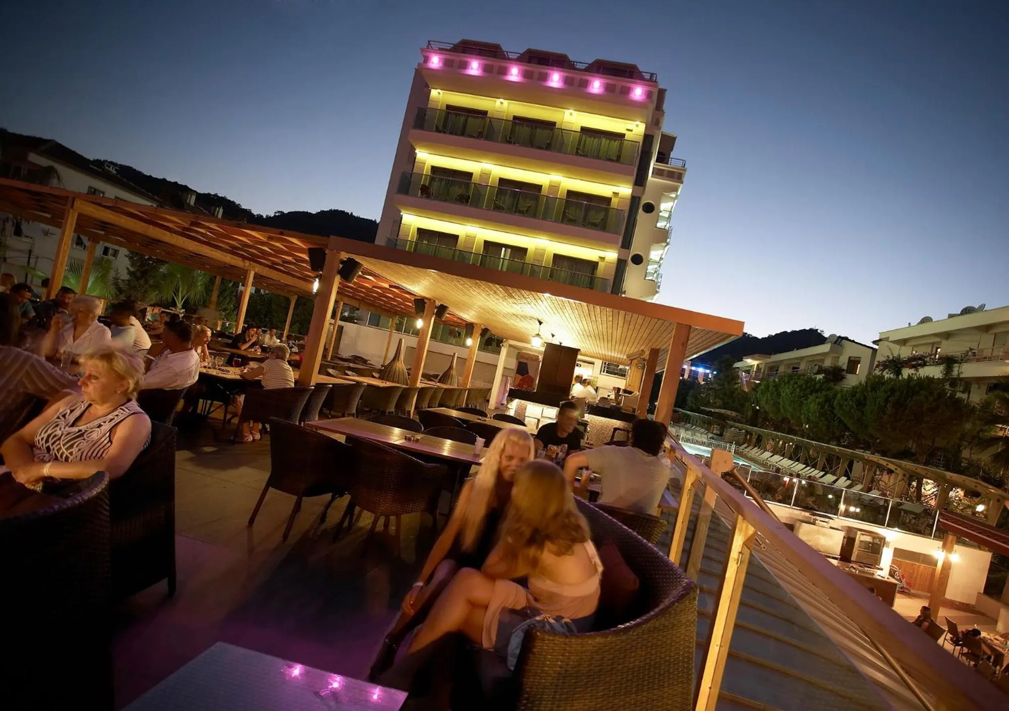 Restaurant/places to eat in Emre Beach & Emre Hotel