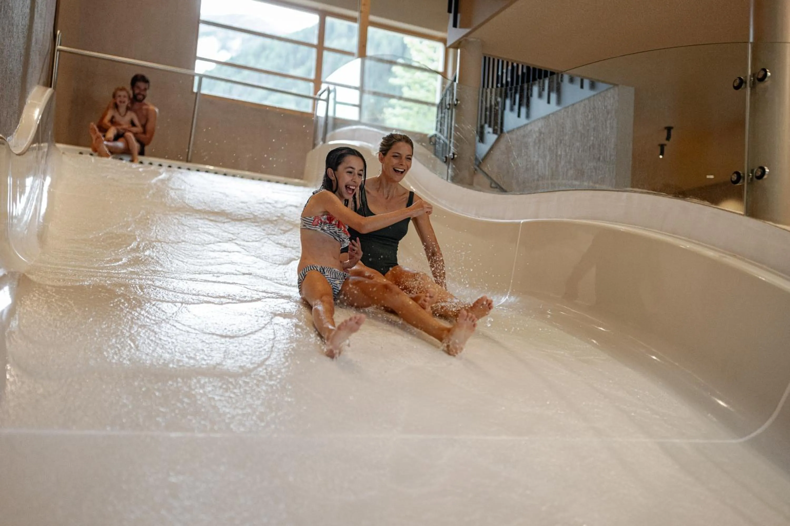 Swimming pool in Hotel Masl
