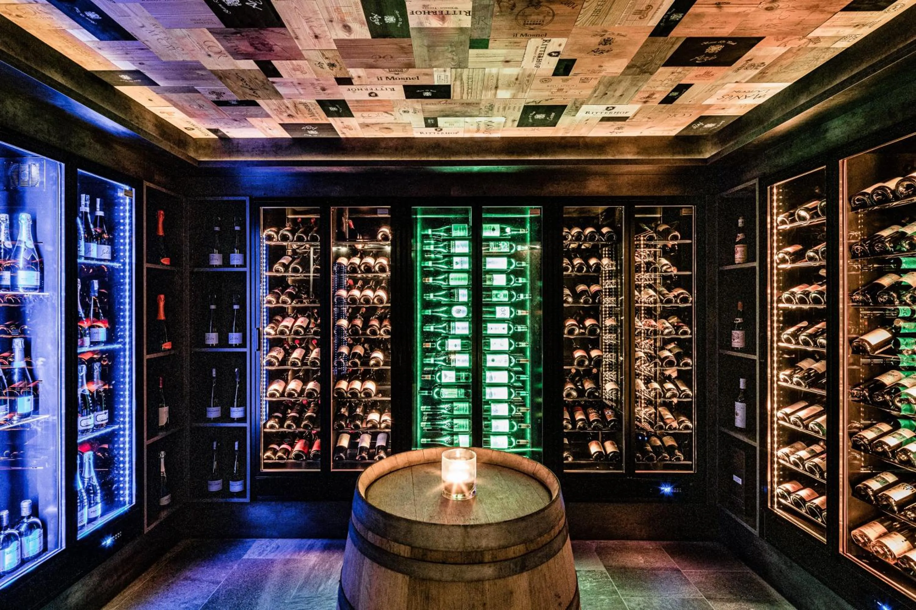 Decorative detail in Hotel Masl