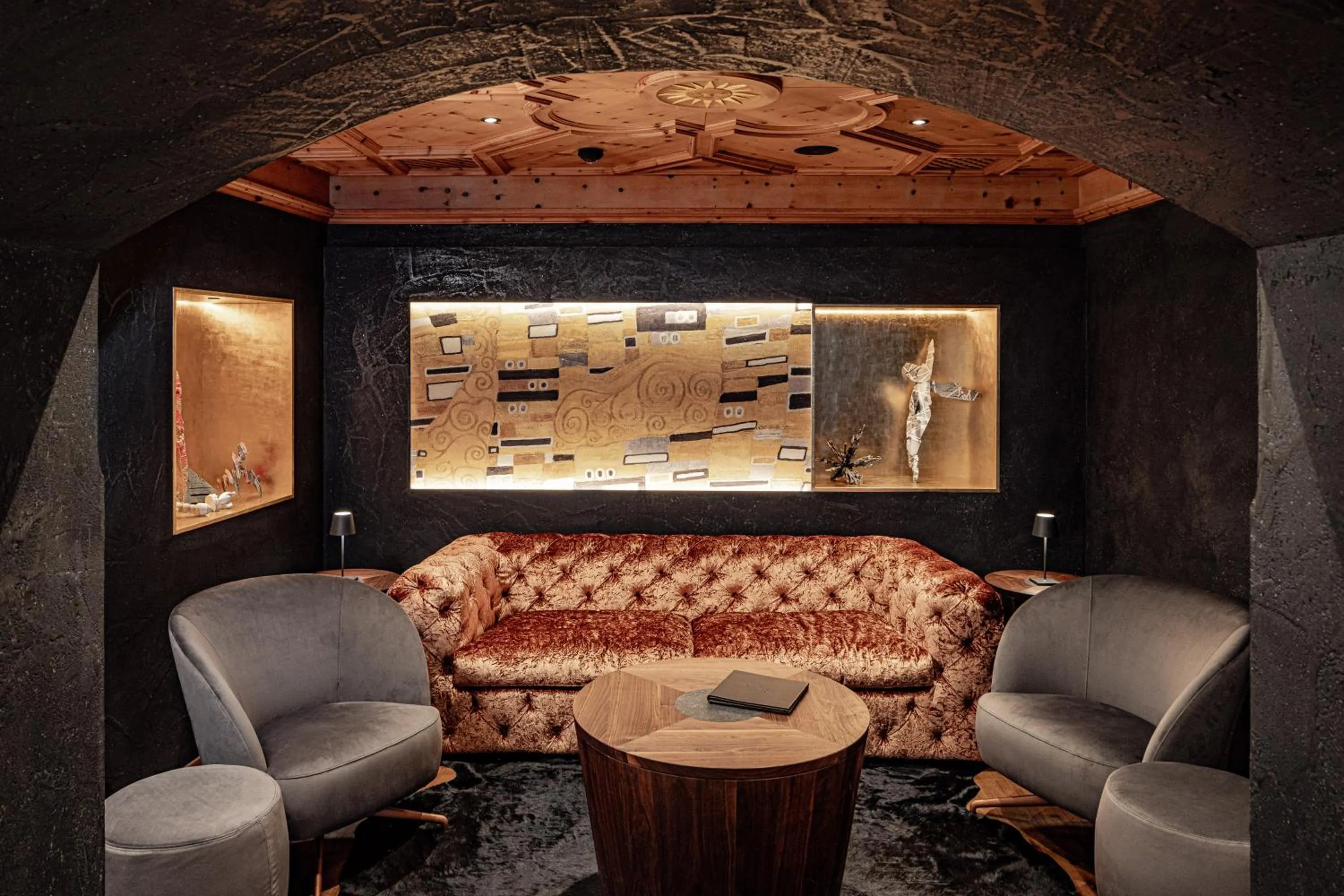 Lounge or bar in Hotel Masl