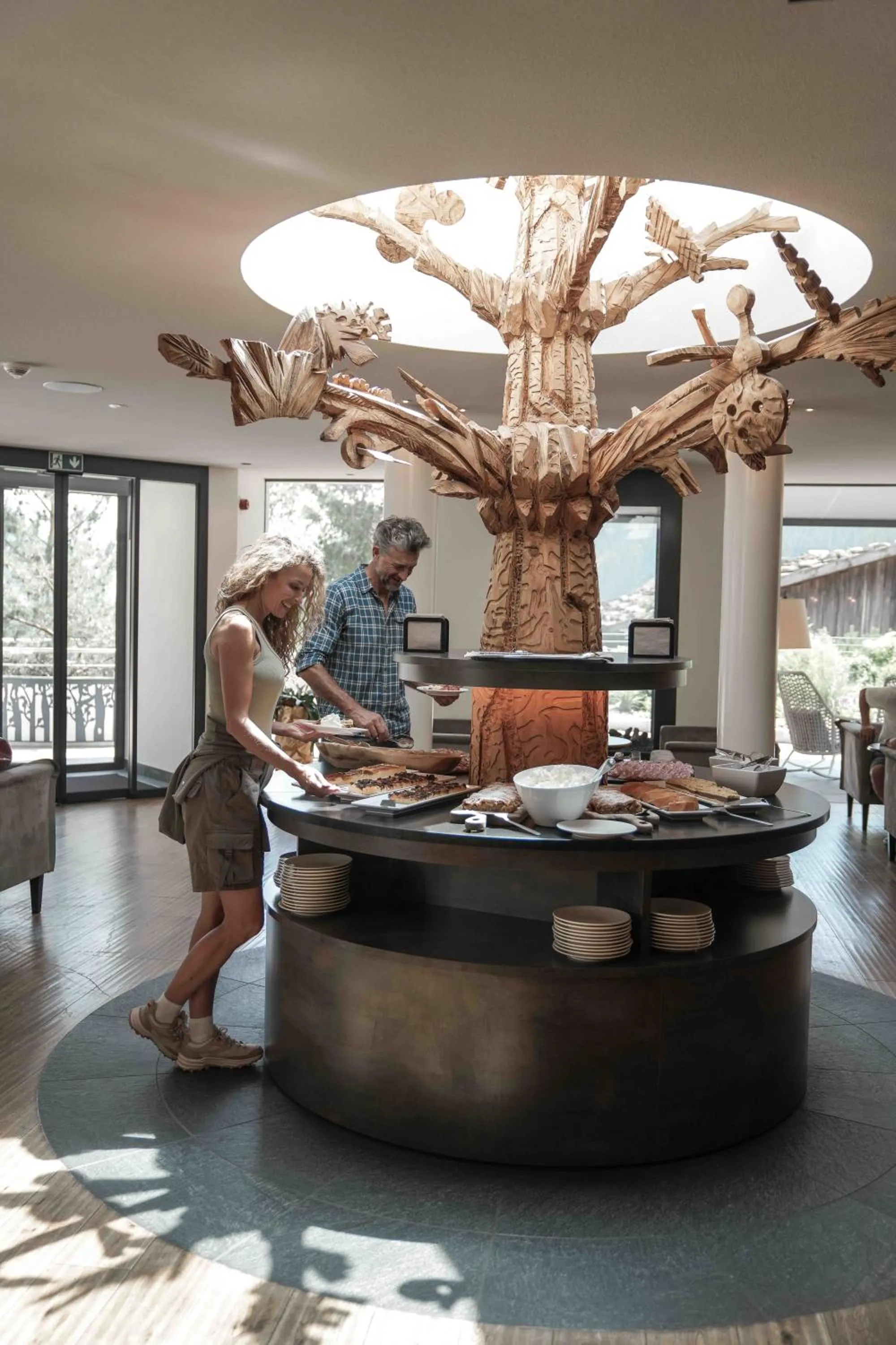 Restaurant/places to eat in Hotel Masl