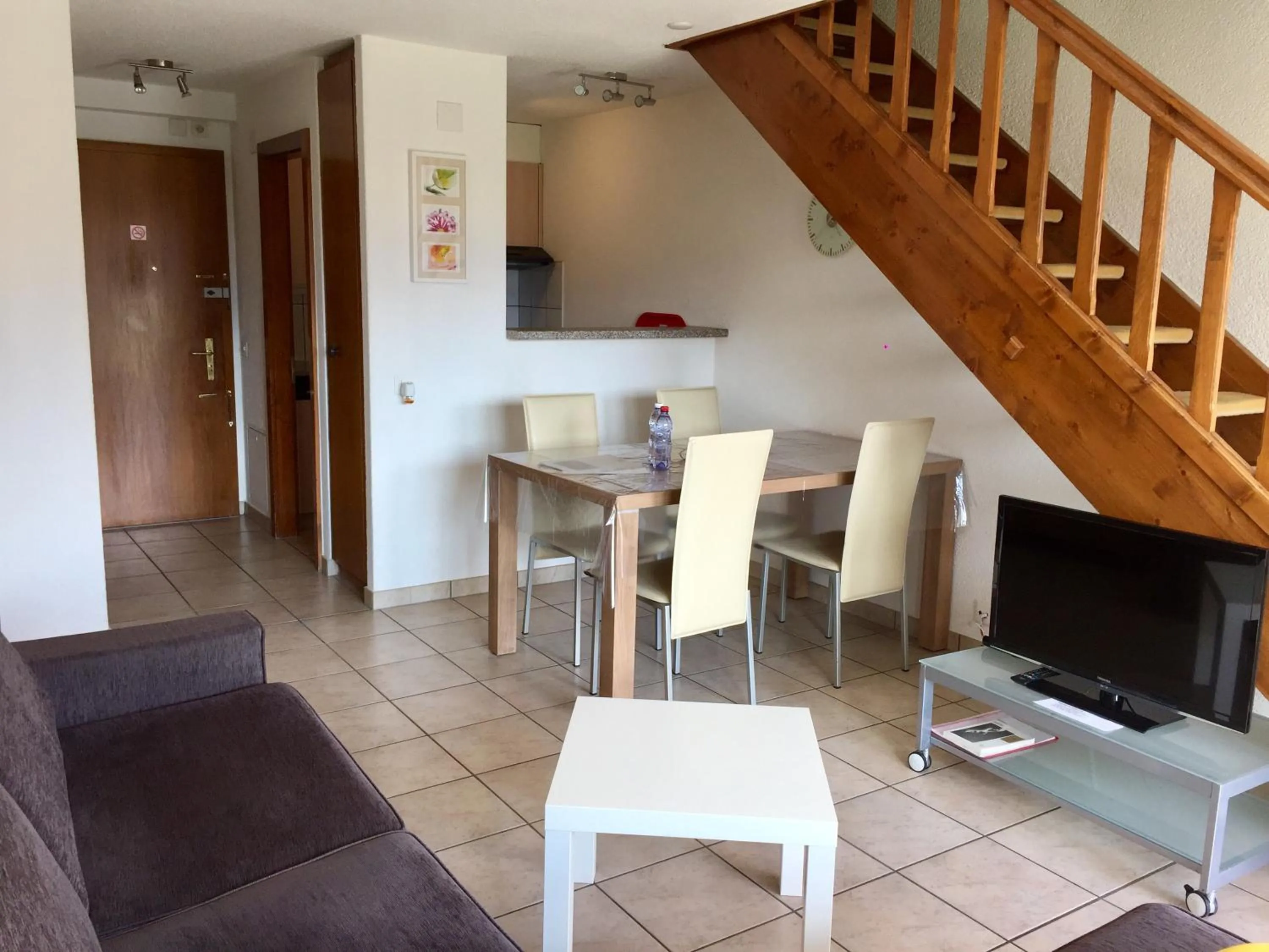 Dining area in Saillon Evasion Sarl