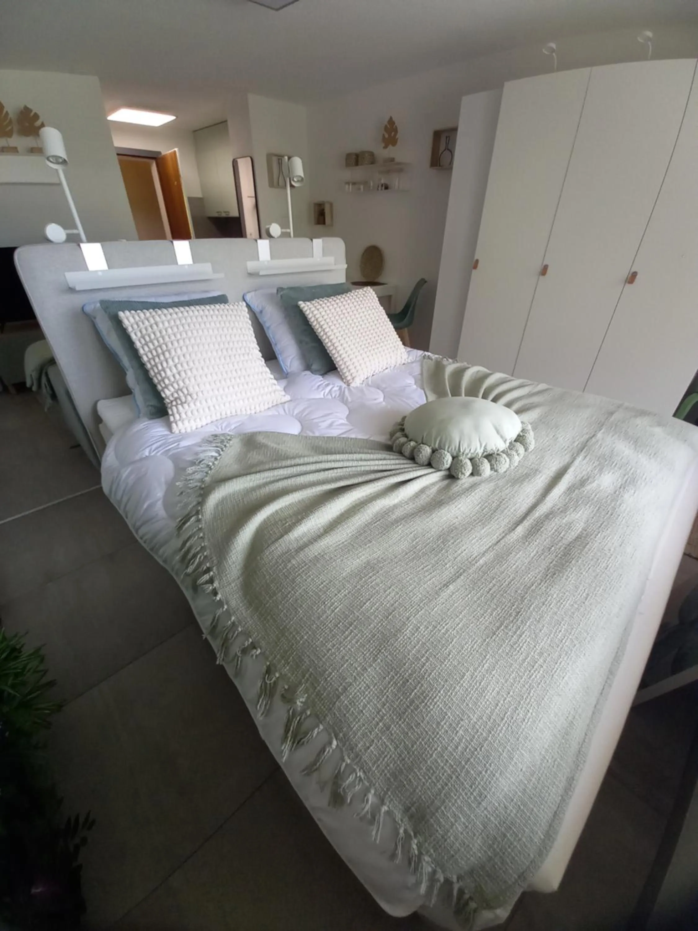 Photo of the whole room, Bed in Saillon Evasion Sarl