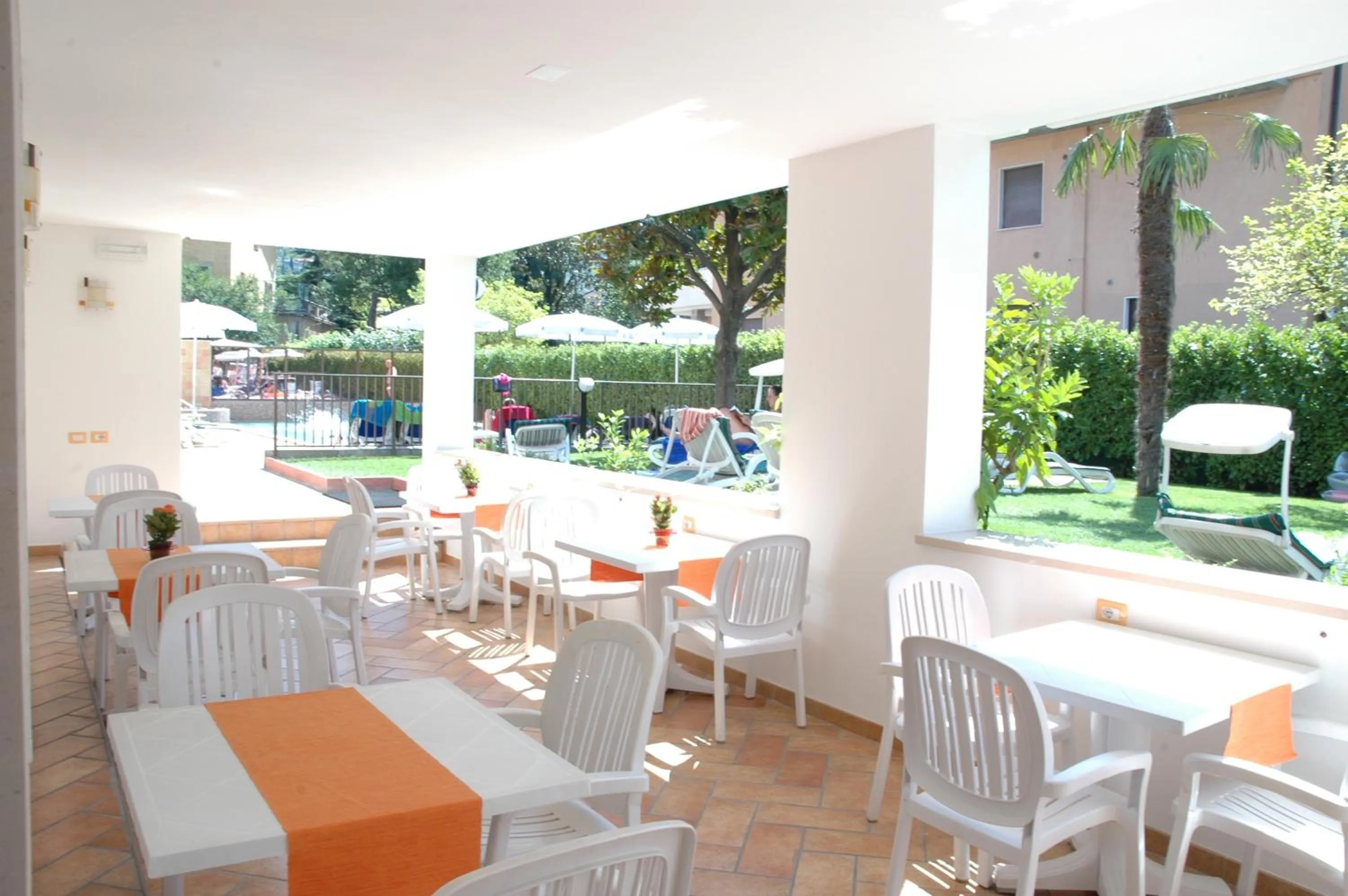 Restaurant/places to eat in Hotel Garnì Villa Magnolia
