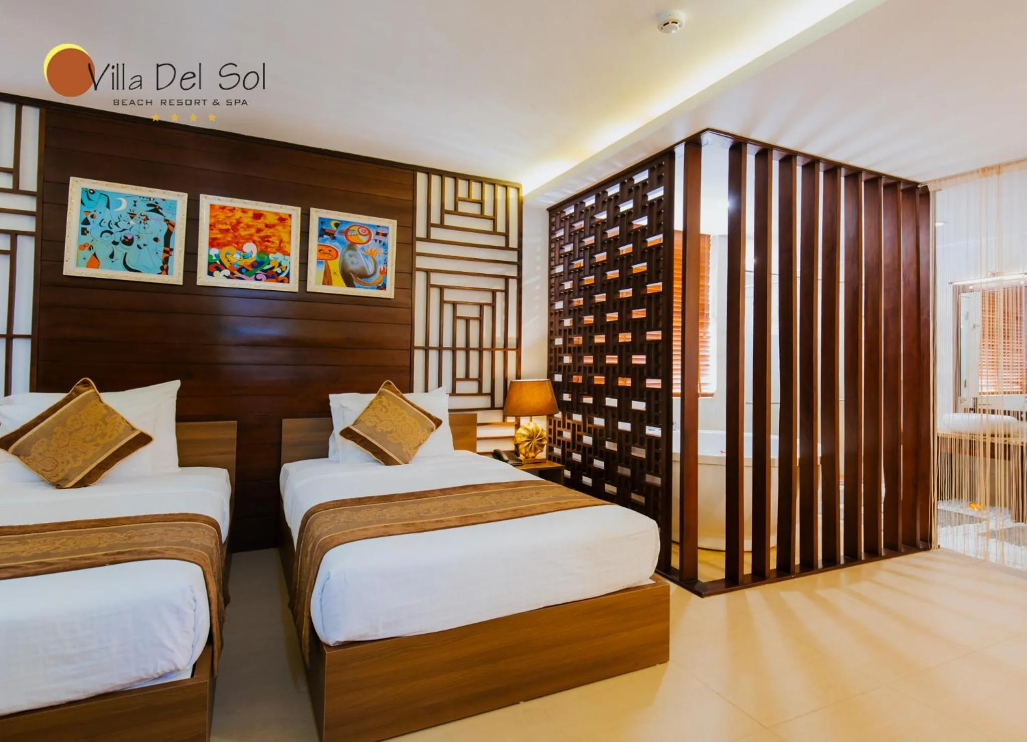 Property building, Bed in Villa Del Sol Beach Resort & Spa