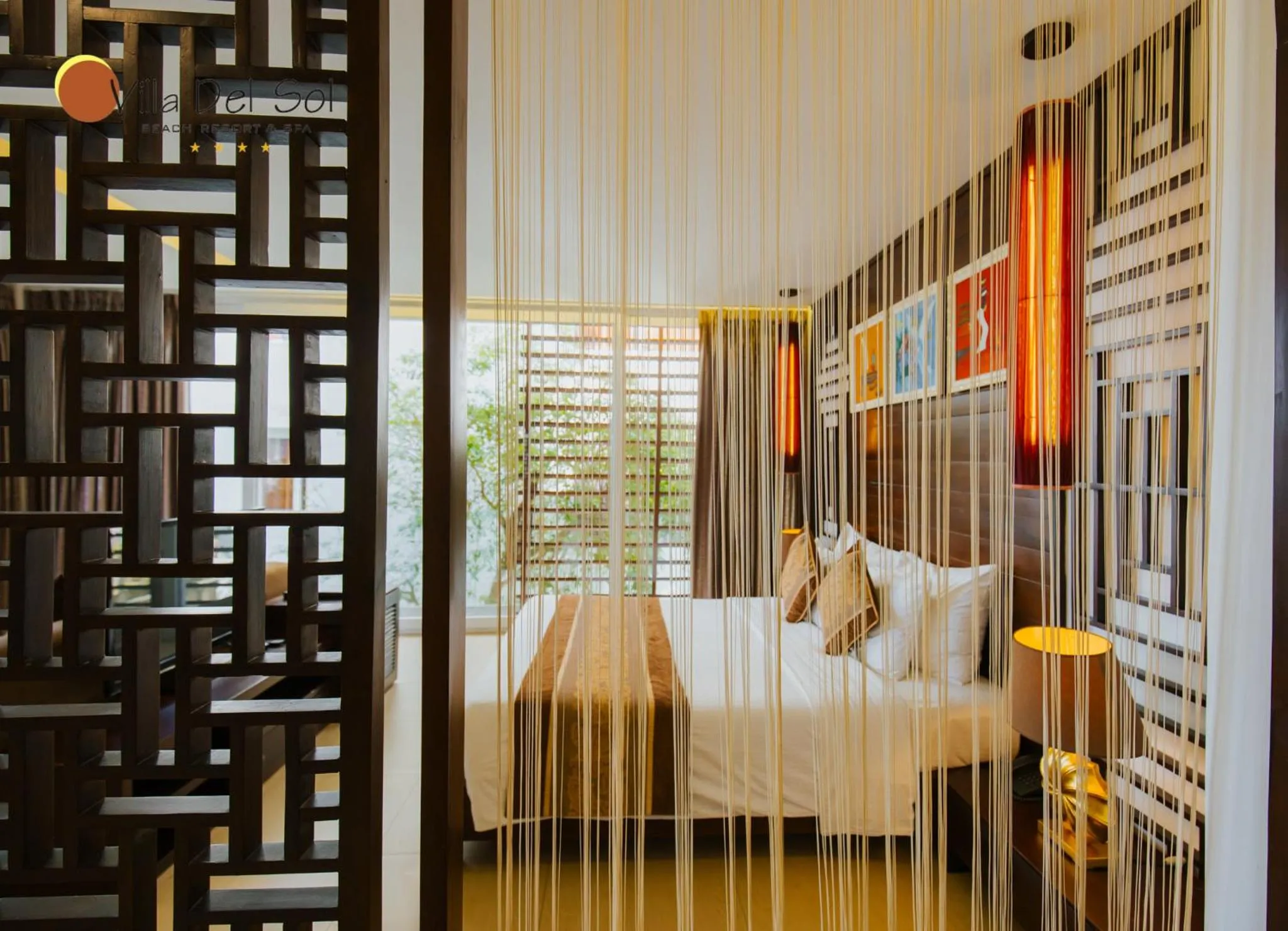 Property building, Bed in Villa Del Sol Beach Resort & Spa