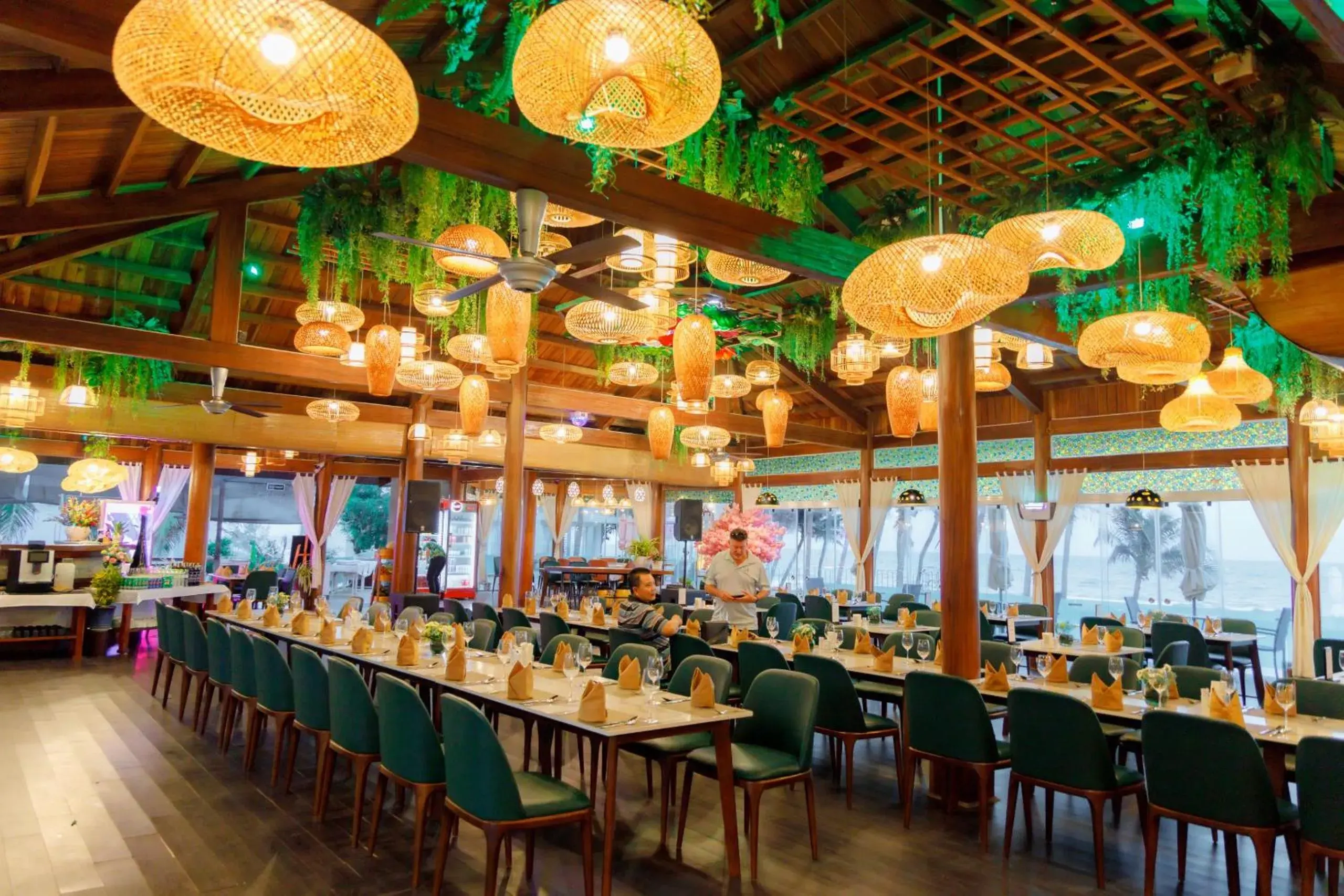 Restaurant/places to eat in Villa Del Sol Beach Resort & Spa Restaurant/places to eat in Villa Del Sol Beach Resort & Spa