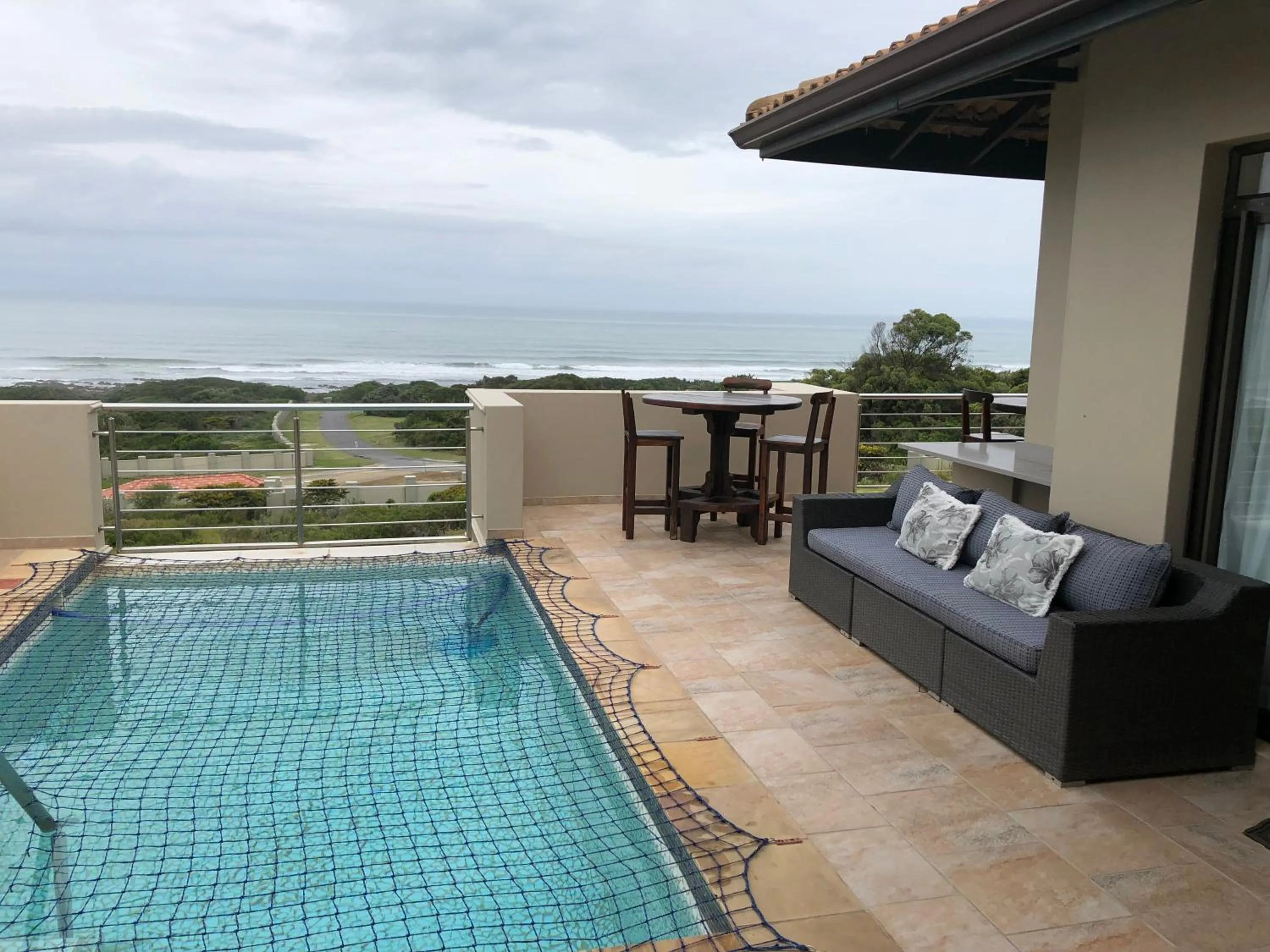 Pool view in Coral Beach Bed & Breakfast