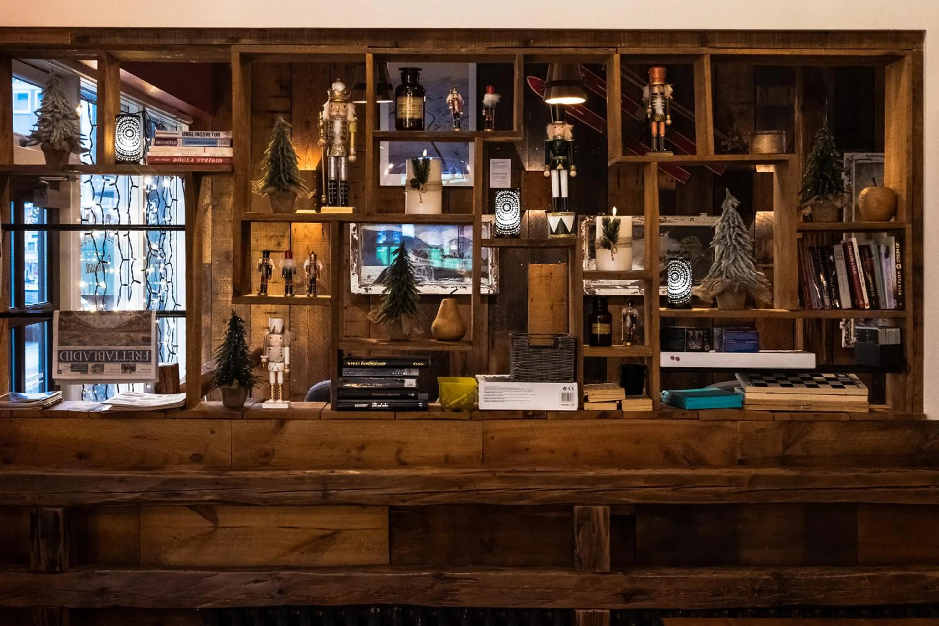 Lounge or bar in Akureyri Backpackers