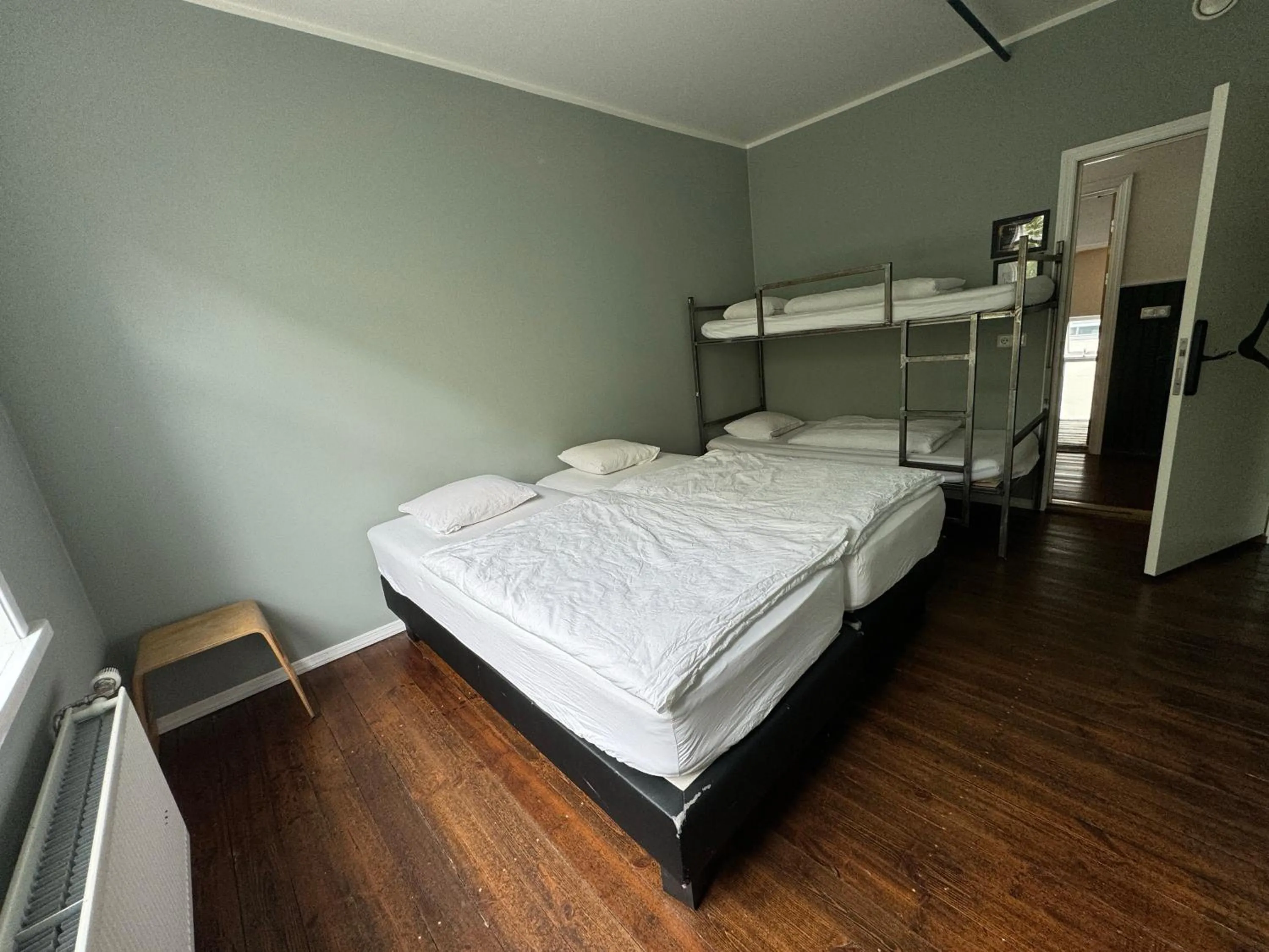 Bed in Akureyri Backpackers