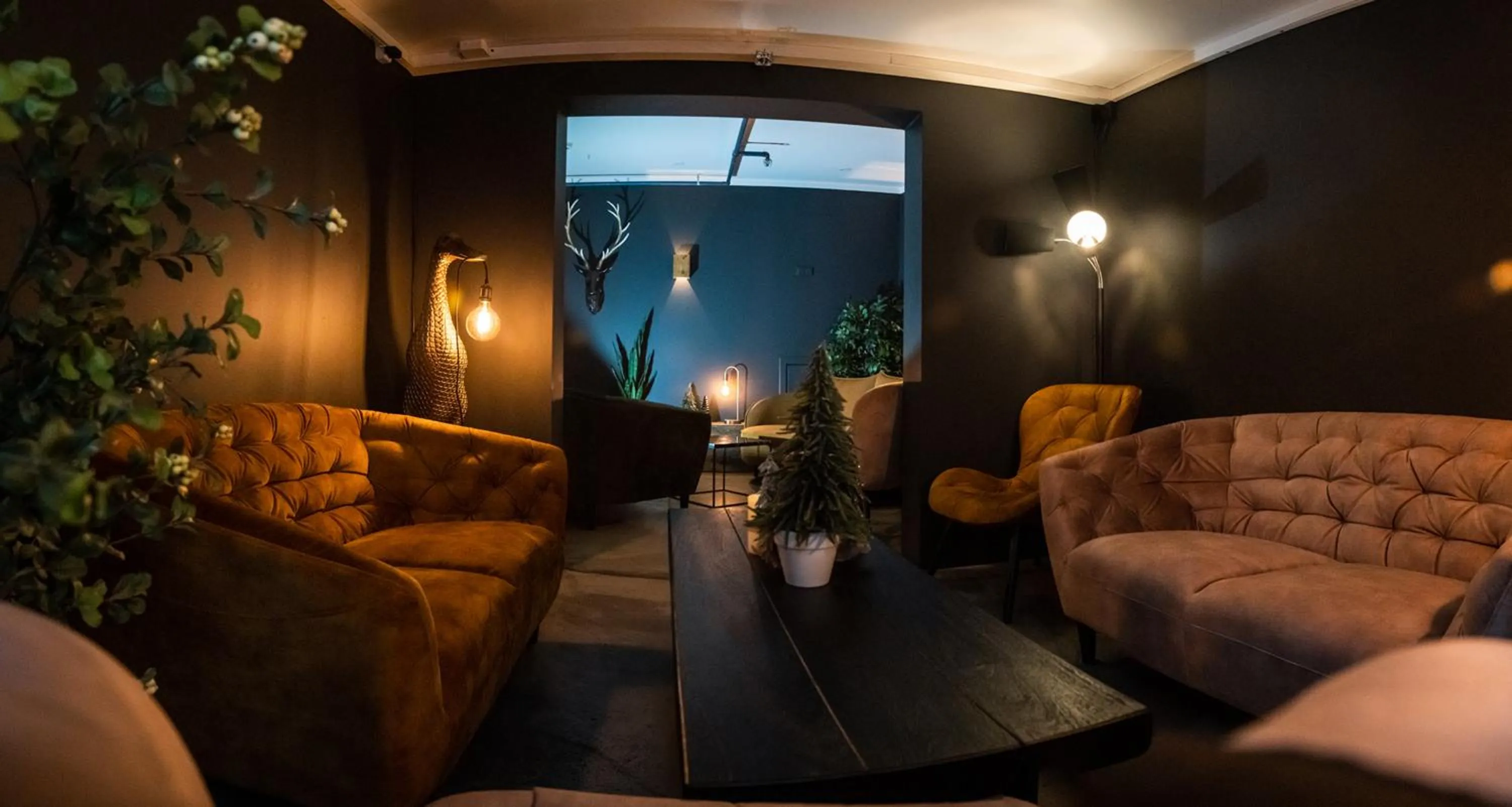 Living room in Akureyri Backpackers