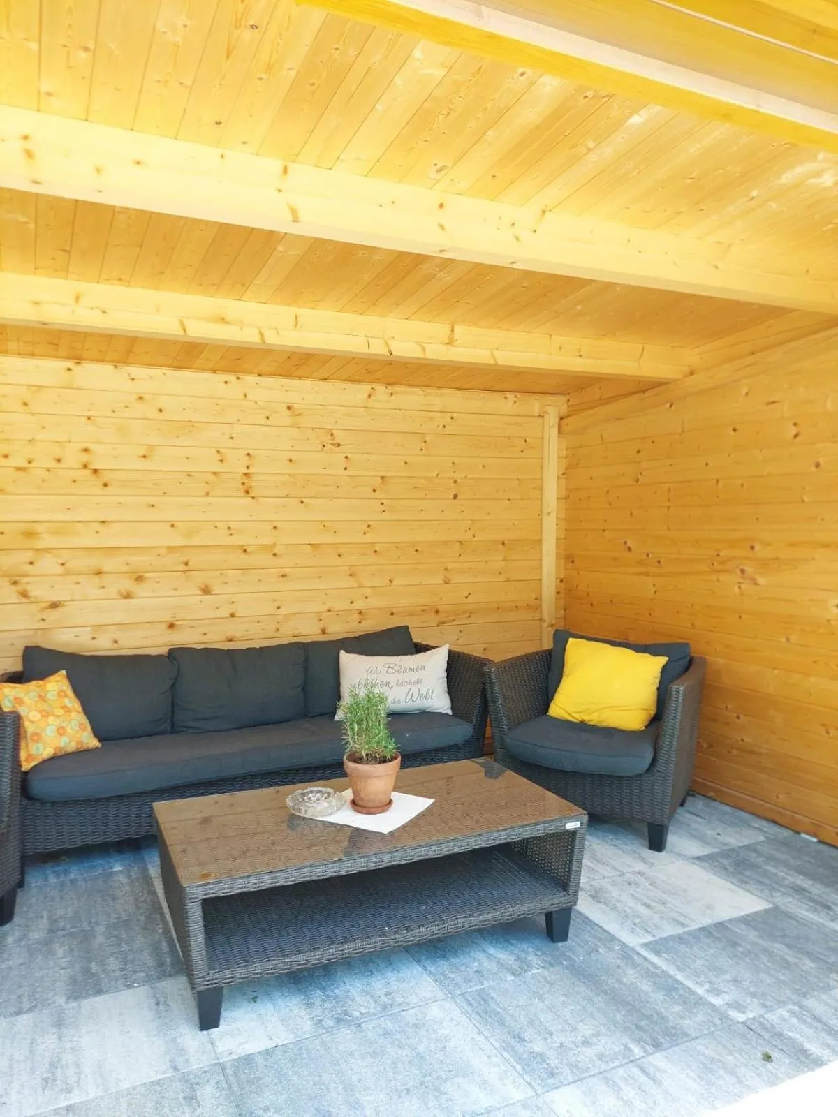 Swimming pool in Landhotel Häuserl im Wald