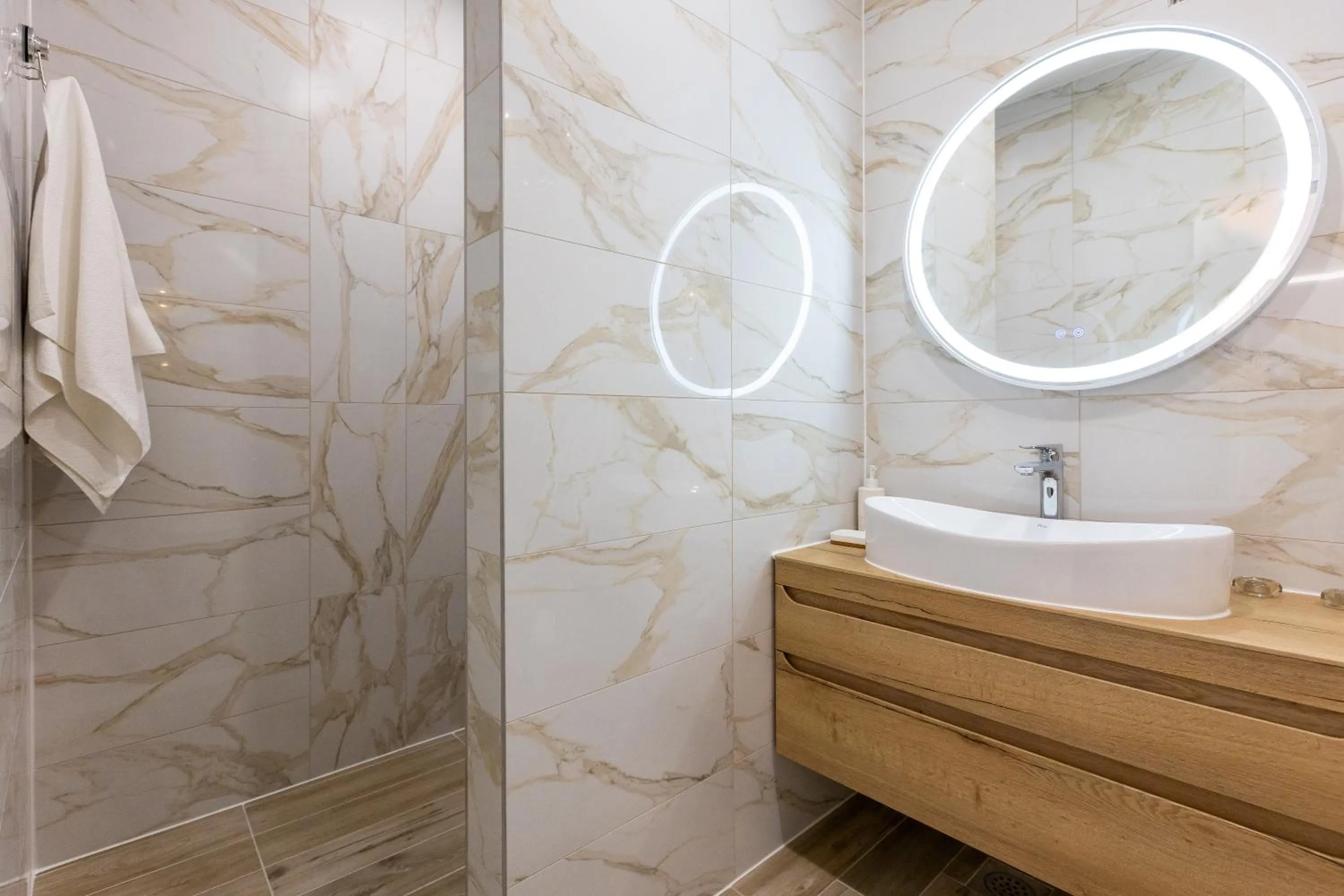 Bathroom in Apartment Flora