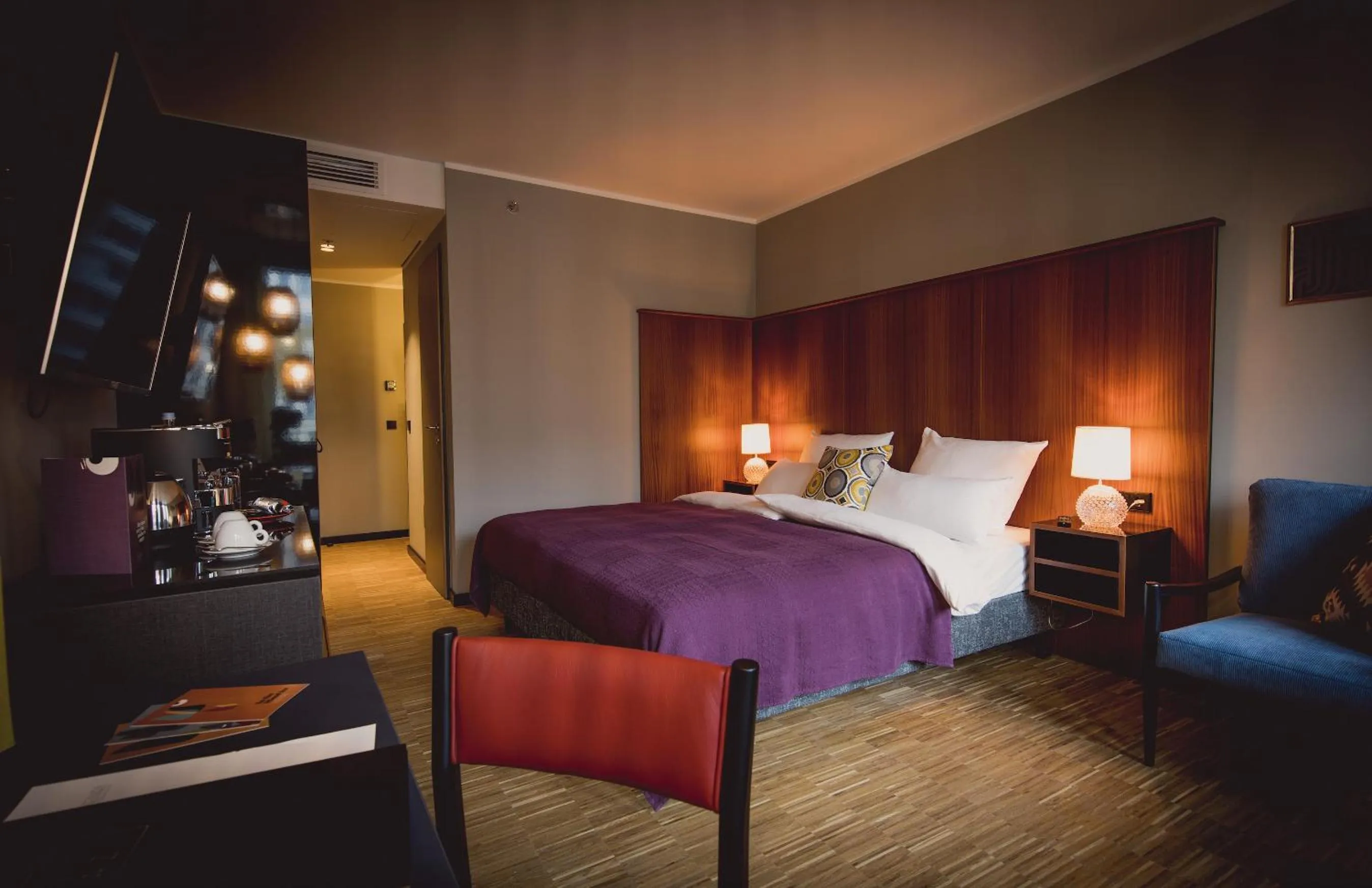 Bed in Henri Hotel Düsseldorf Downtown