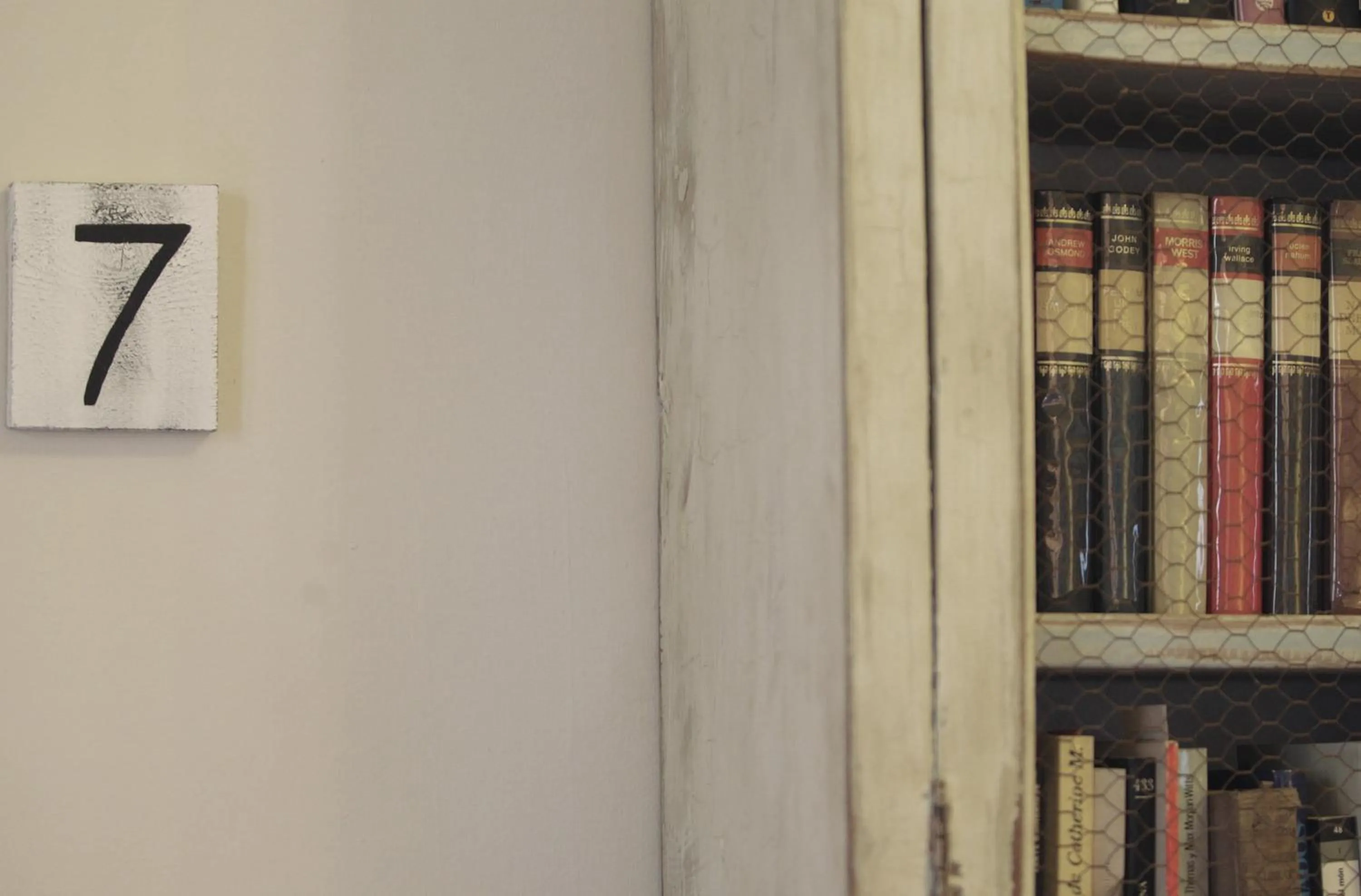 Decorative detail in BYPILLOW Cluc Begur