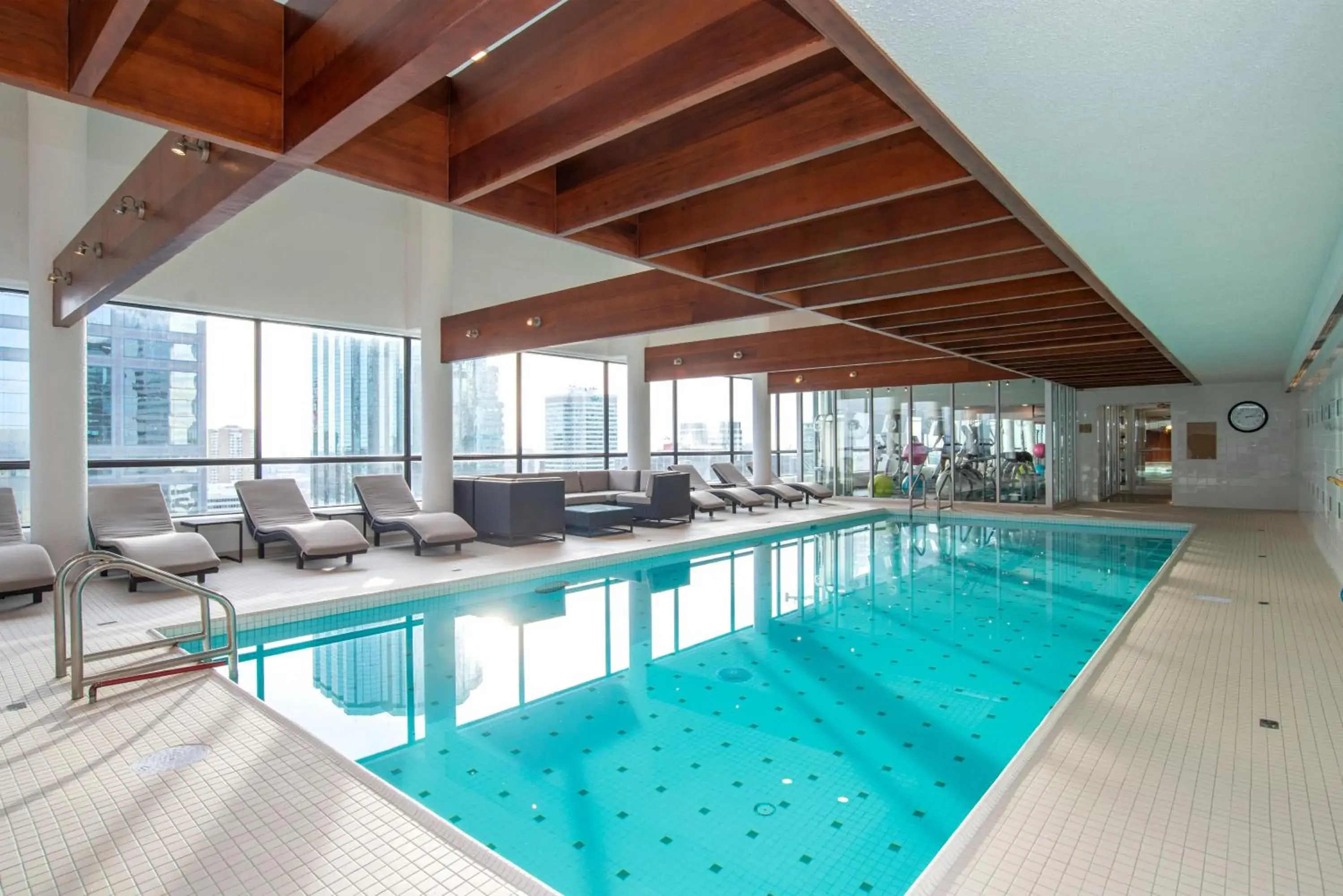 Swimming pool in Sandman Signature Edmonton Downtown Hotel Swimming pool in Sandman Signature Edmonton Downtown Hotel