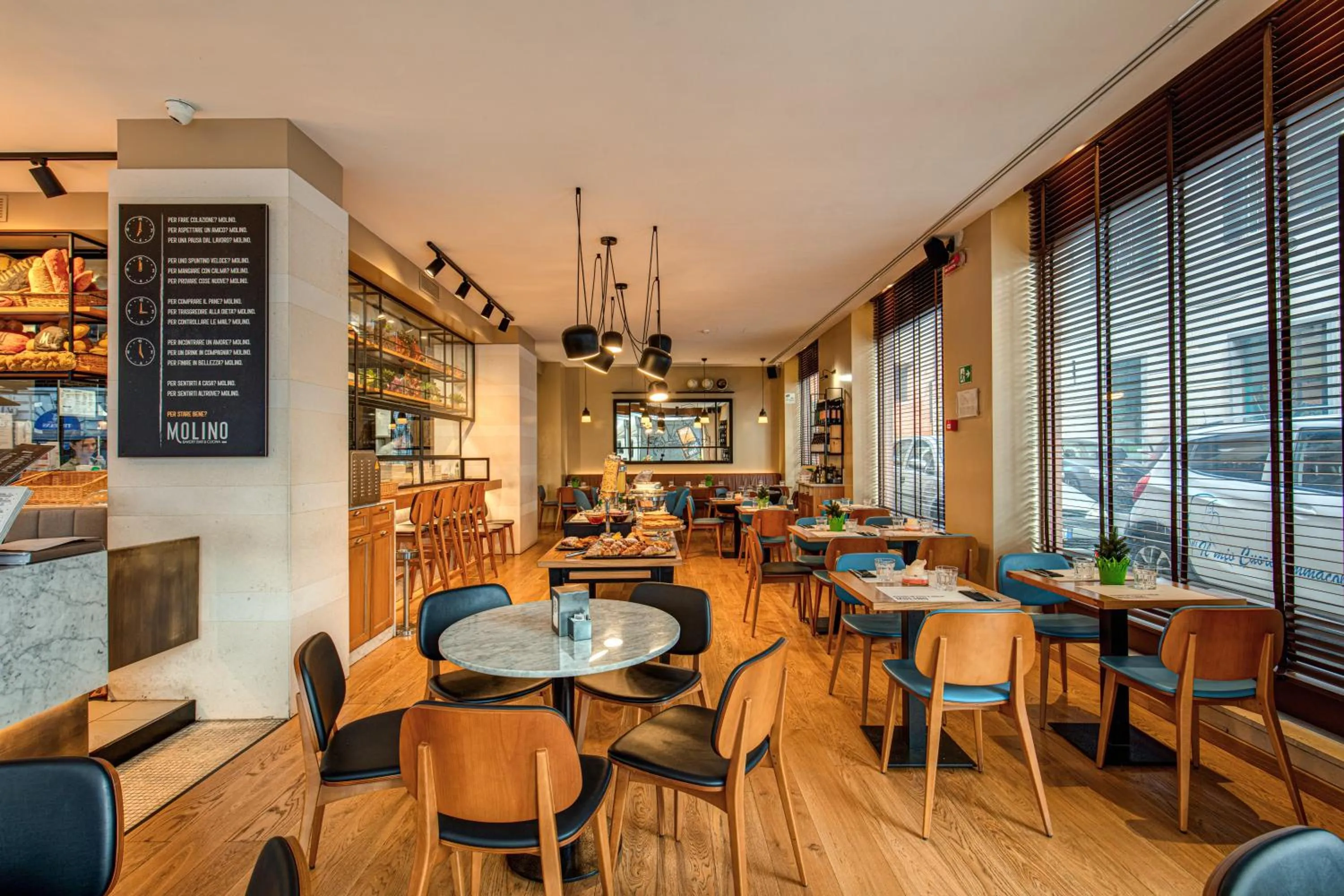 Restaurant/places to eat in Prassede Palace Hotel