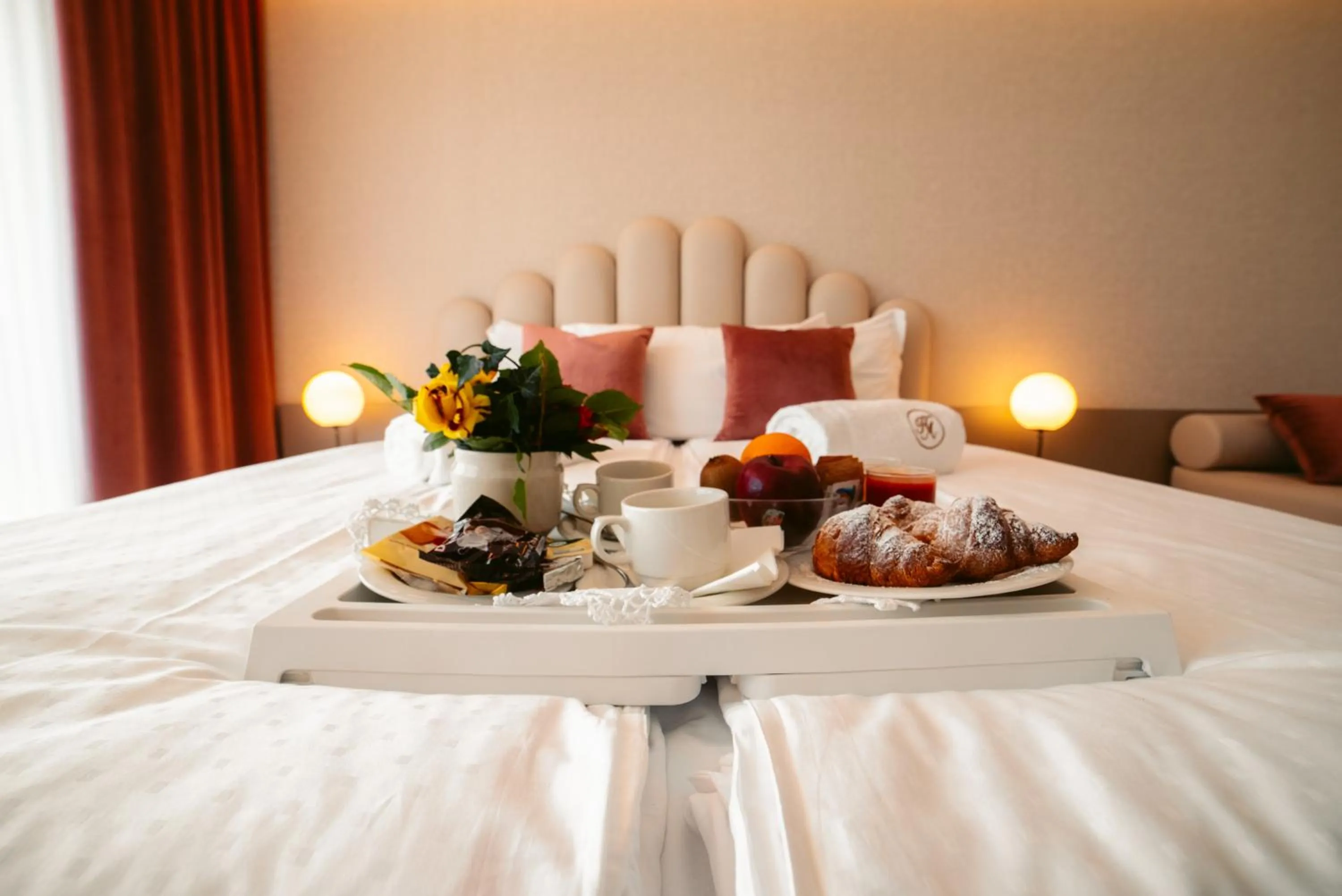 Bed in Hotel Astoria