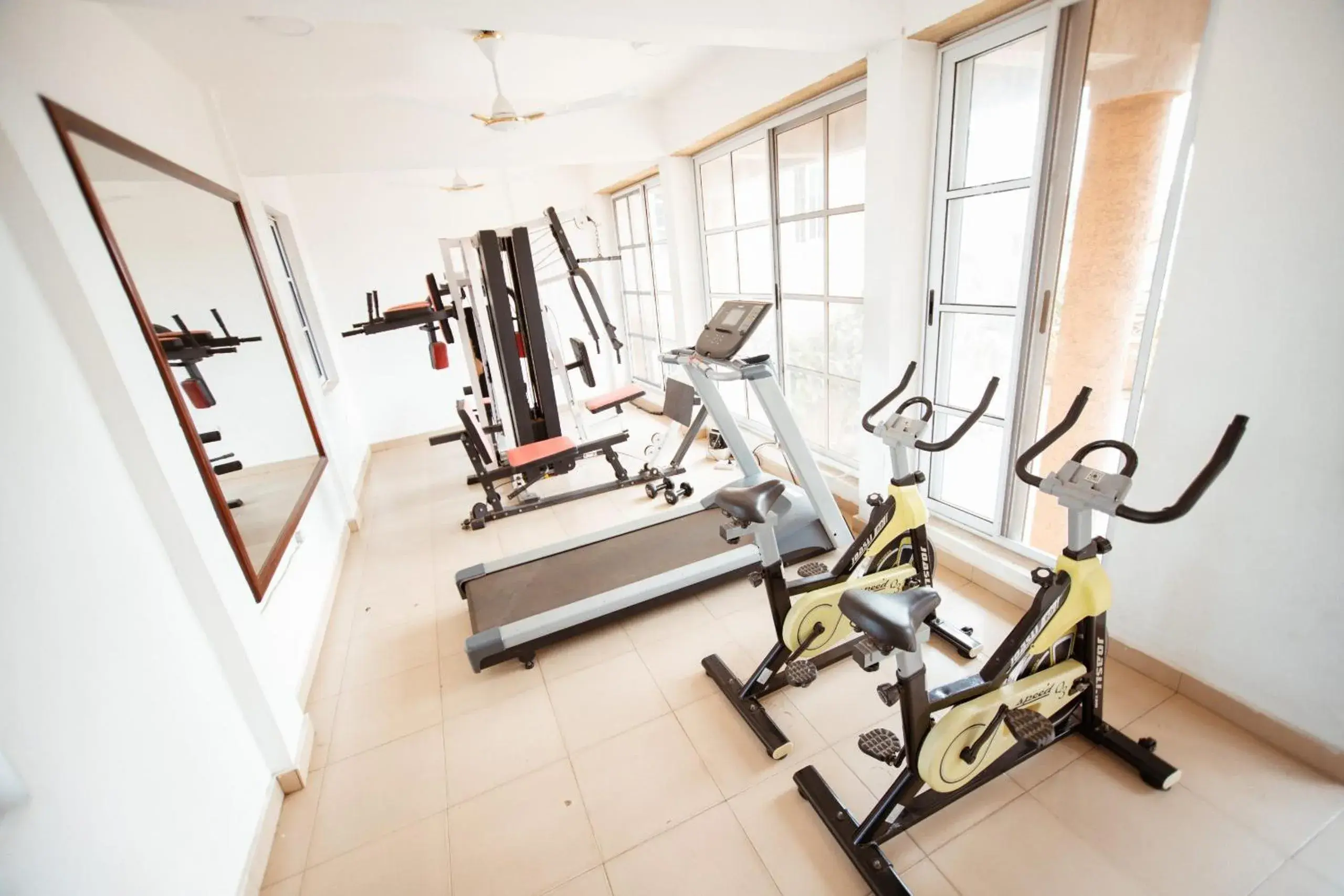 Fitness centre/facilities in PLUS 33 HOTEL Fitness centre/facilities in PLUS 33 HOTEL