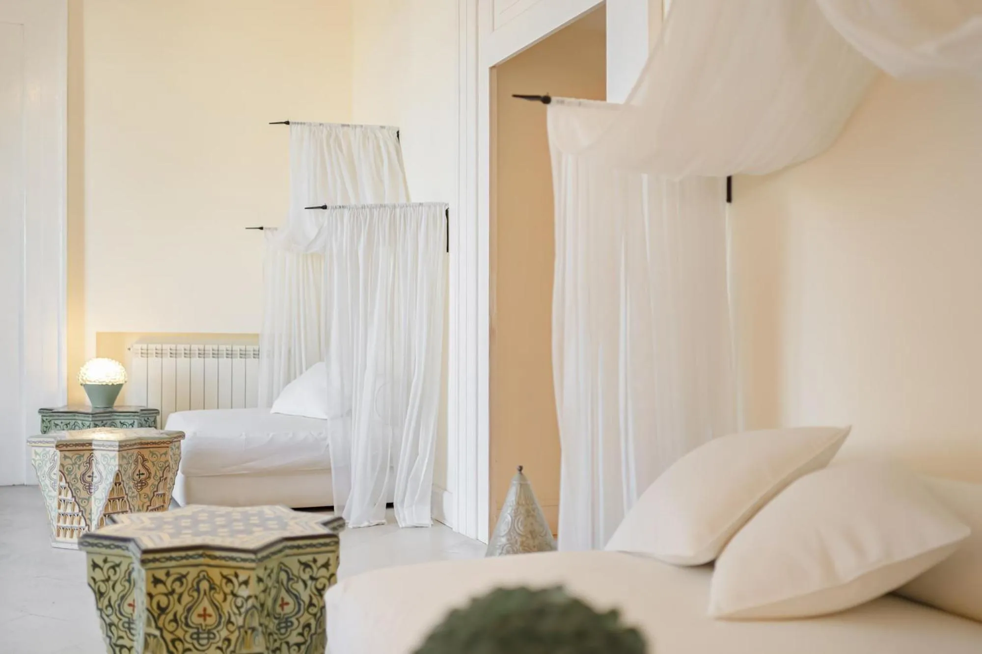 Living room, Bed in Casa Bormioli - Maison de Charme