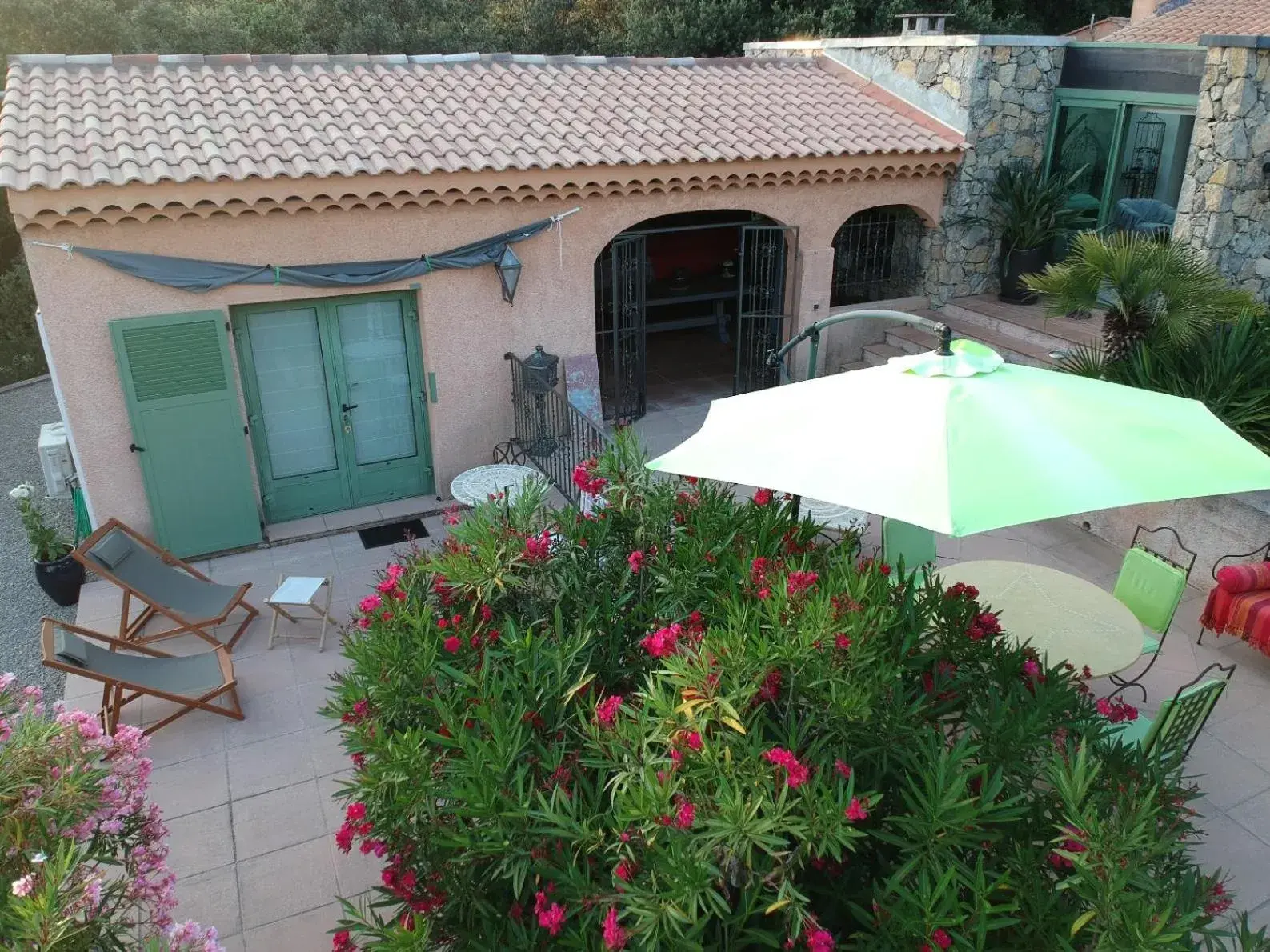 Double or Twin Room with Pool View in Le Petit Coin de Paradis Double or Twin Room with Pool View in Le Petit Coin de Paradis