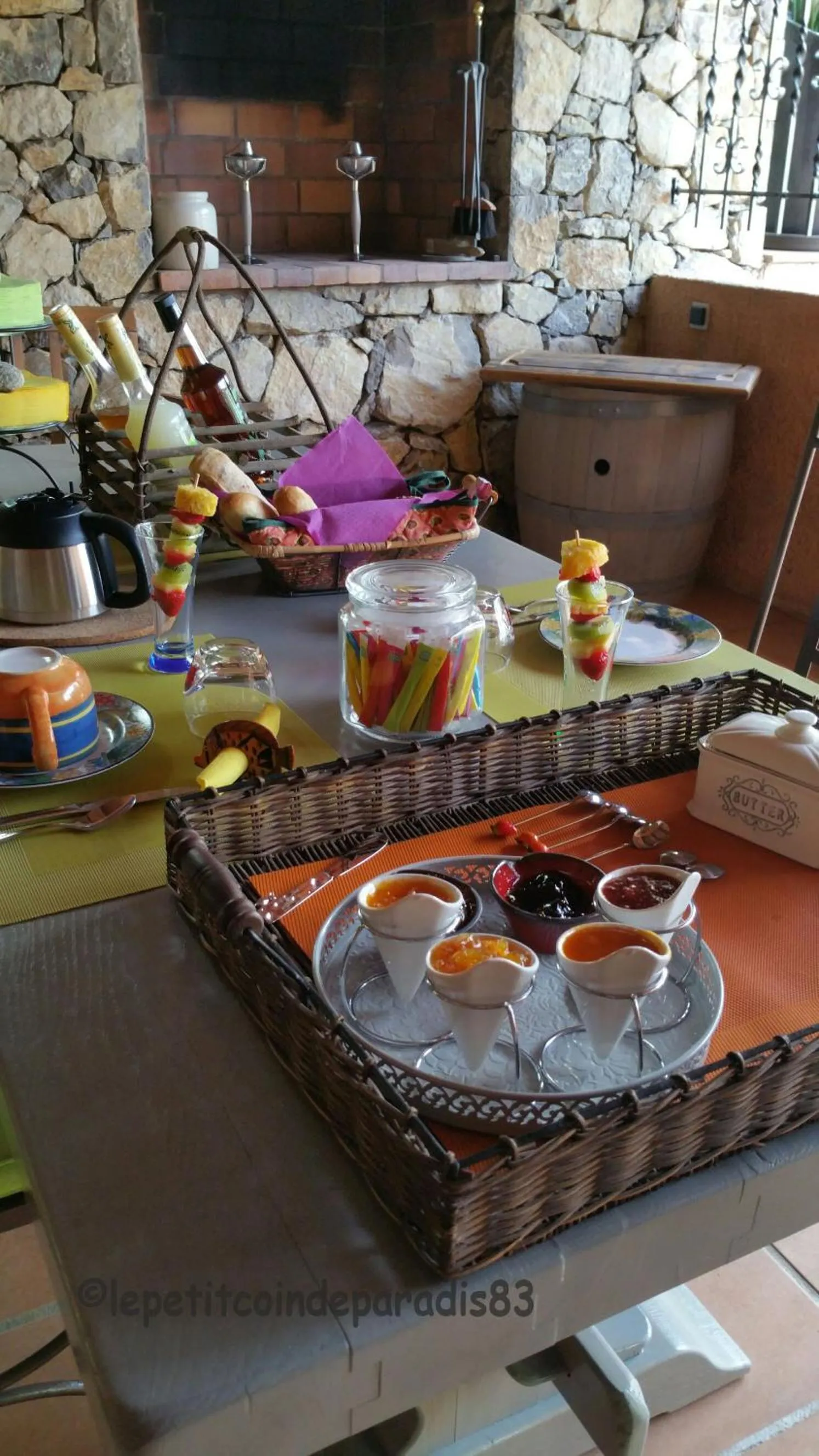 Breakfast in Le Petit Coin de Paradis