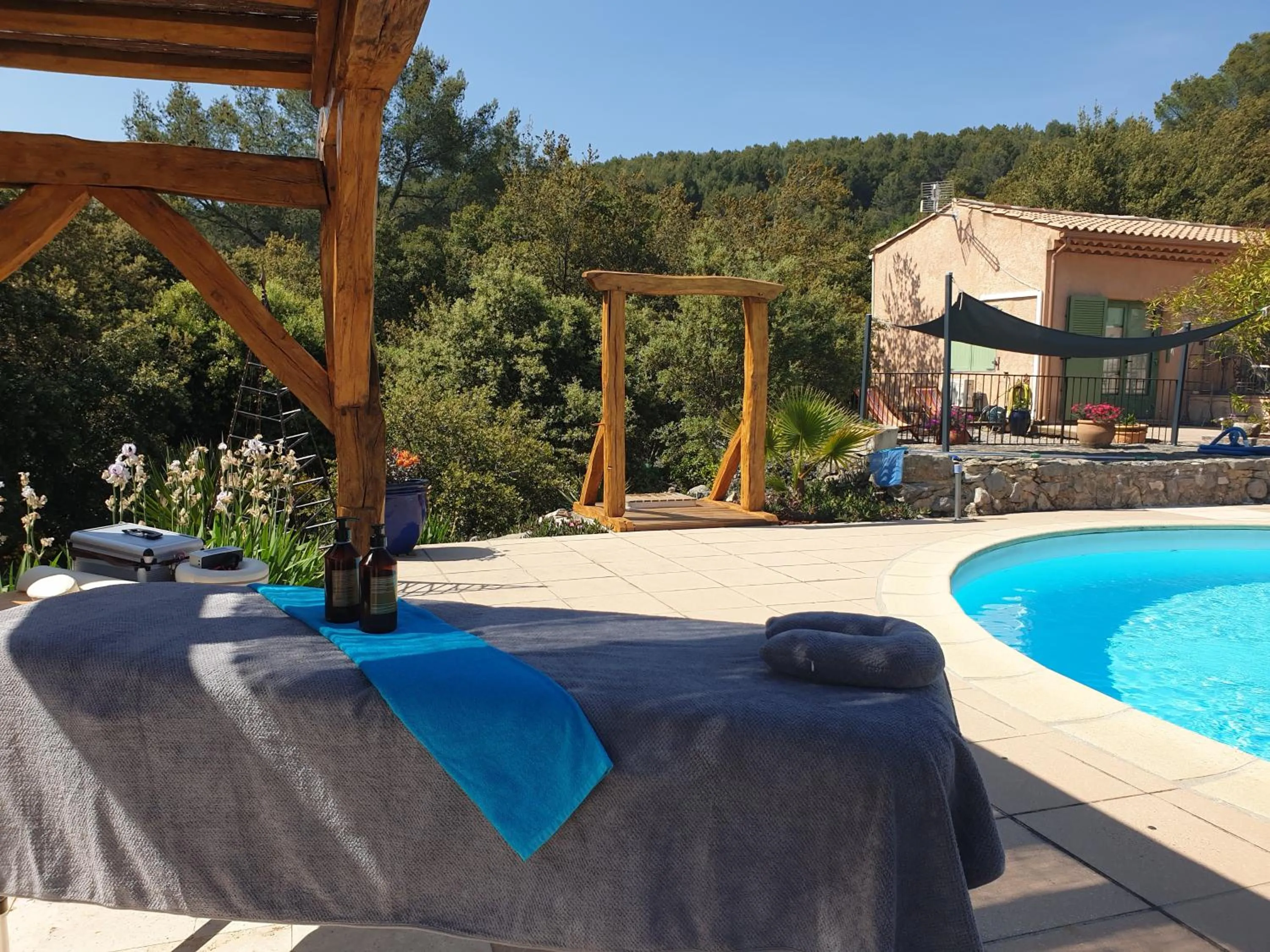 Le Petit Coin de Paradis