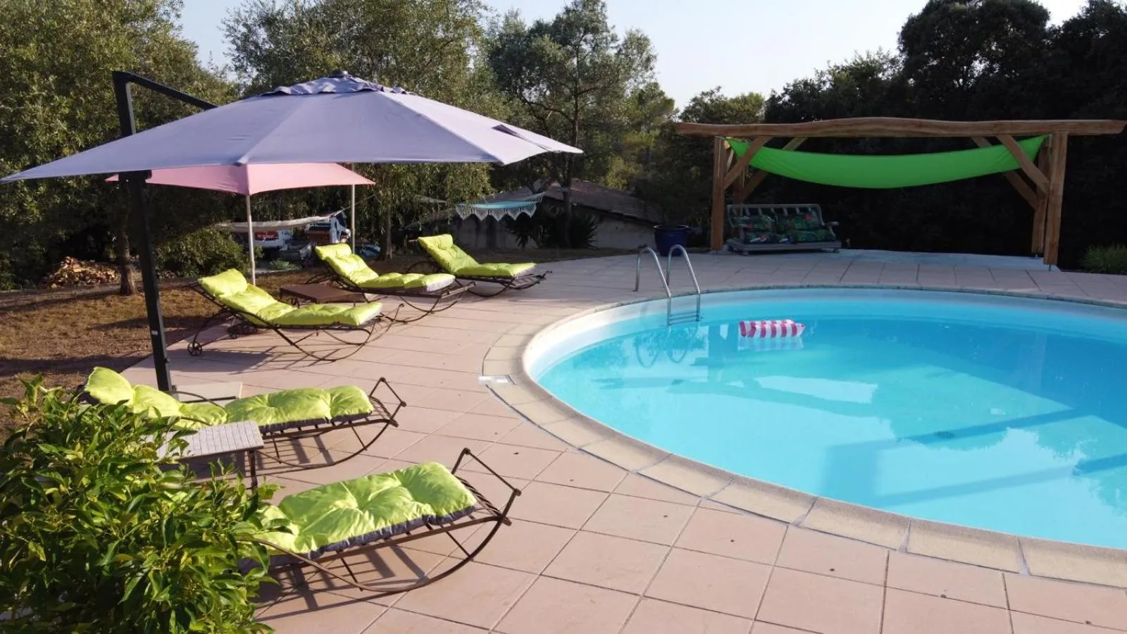 Le Petit Coin de Paradis