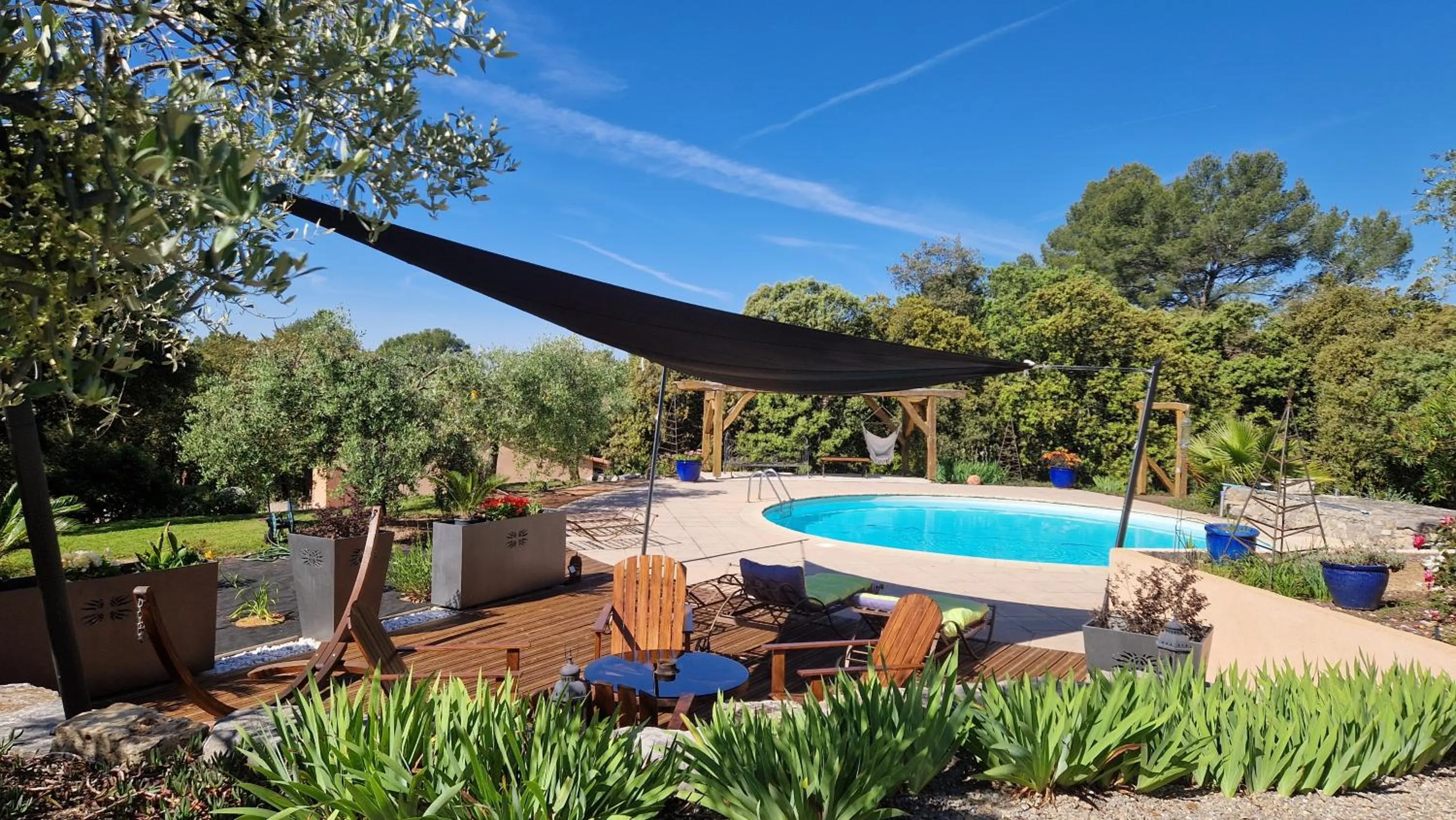 Le Petit Coin de Paradis