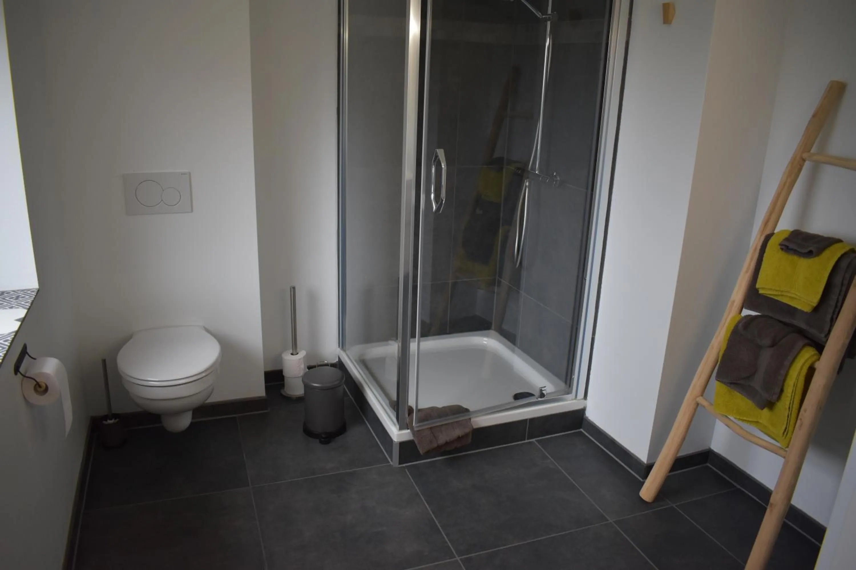 Shower in Au Mas de Mont