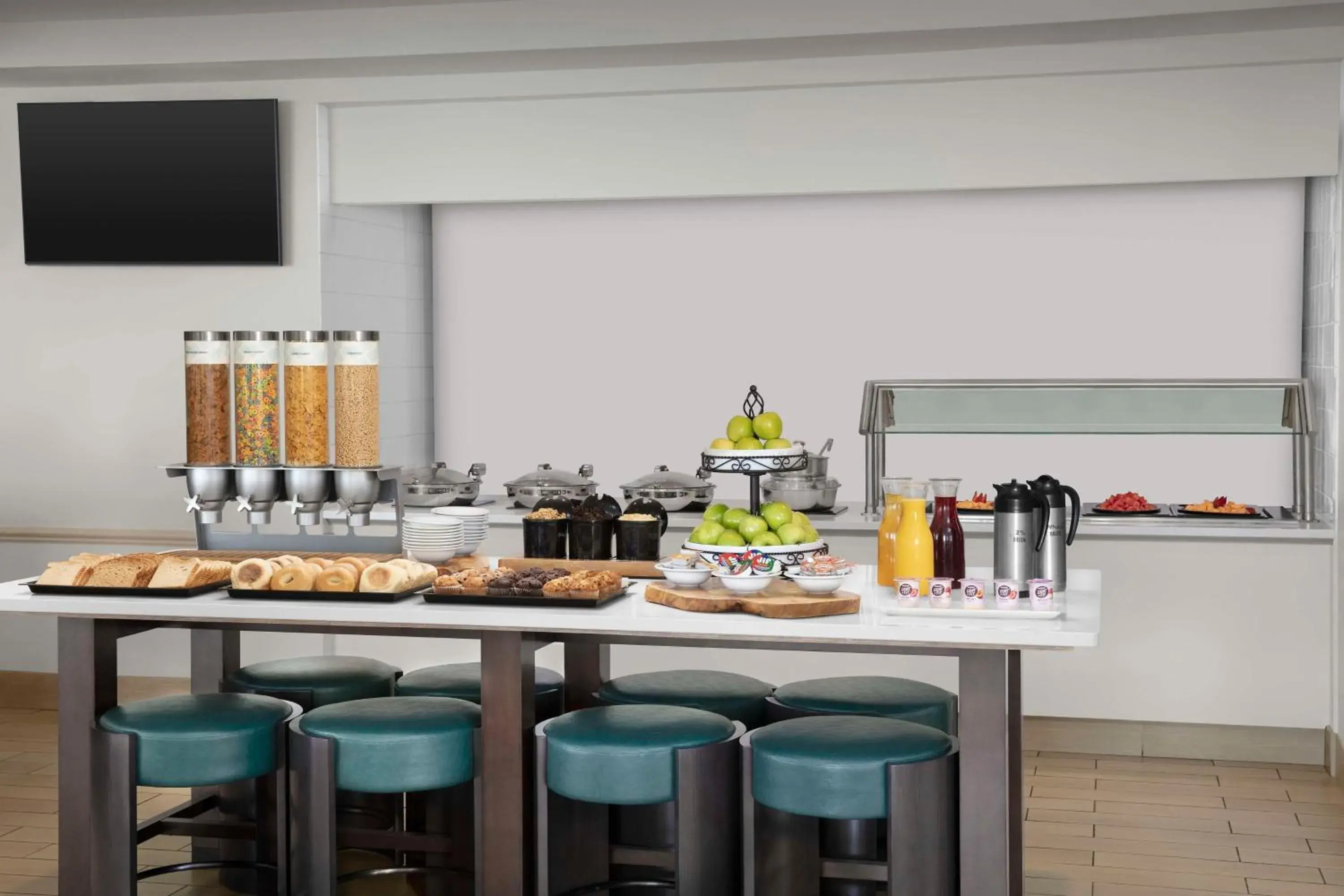 Breakfast in Hilton Garden Inn Hoffman Estates Breakfast in Hilton Garden Inn Hoffman Estates