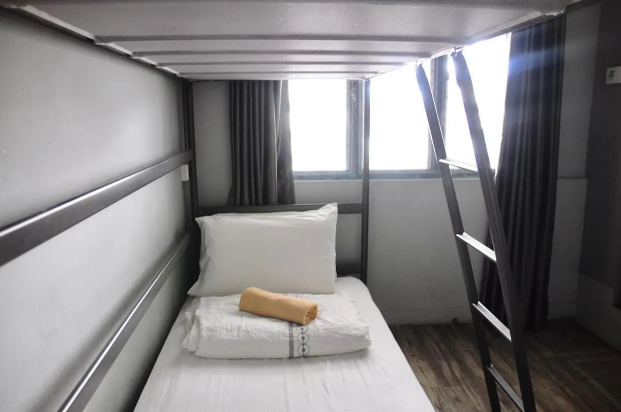 Bed in GRAYHAUS SOHO Ipoh