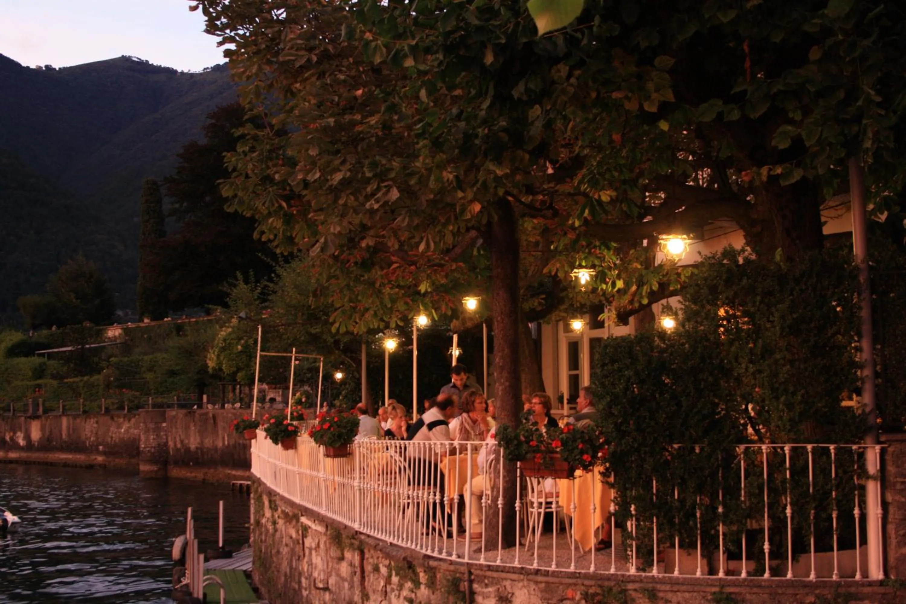 Restaurant/places to eat in Hotel Vapore