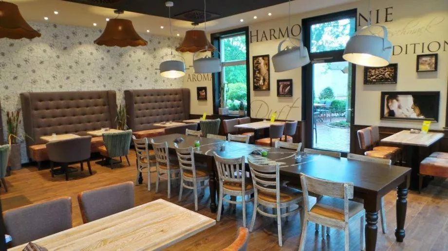 Lounge or bar in Hotel Restaurant Zur Linde