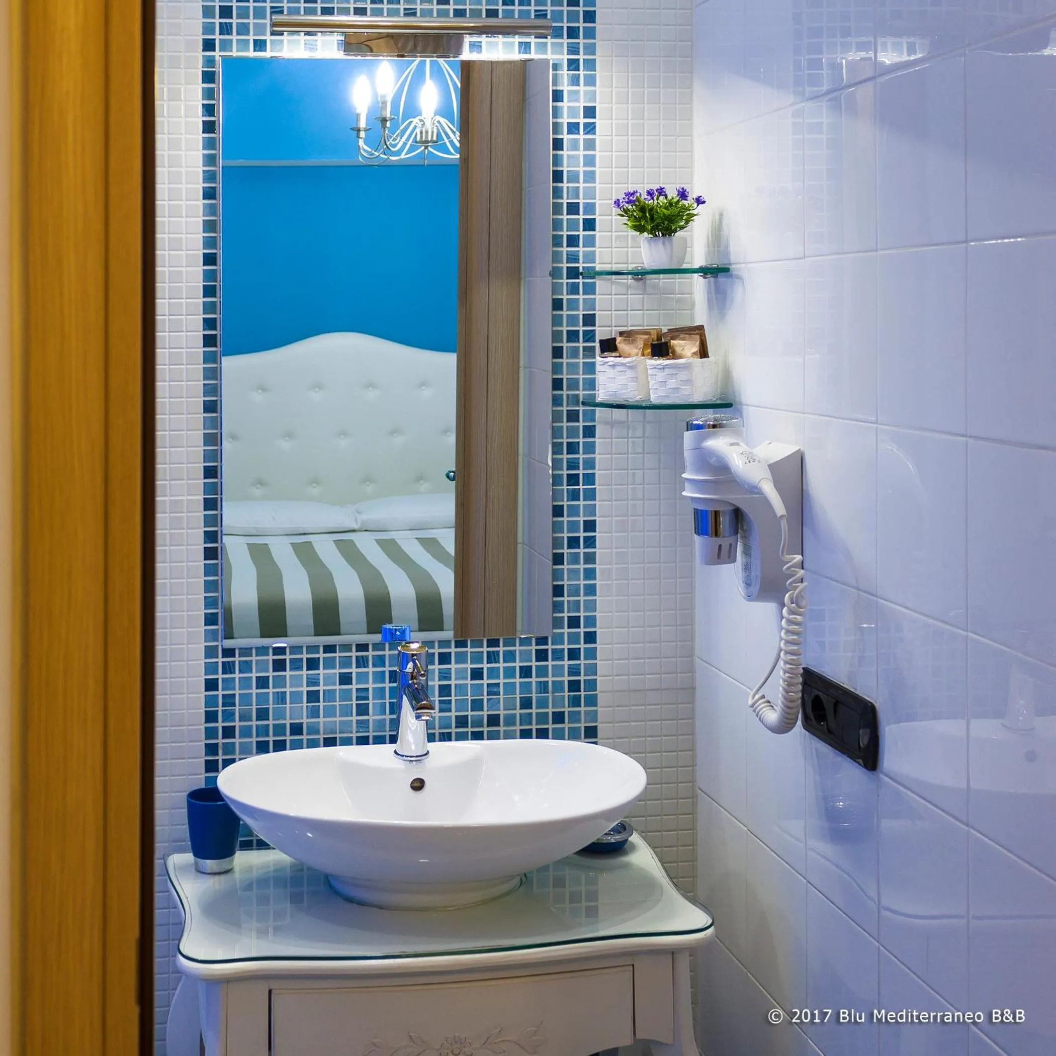 Bathroom in Blu Mediterraneo B&B