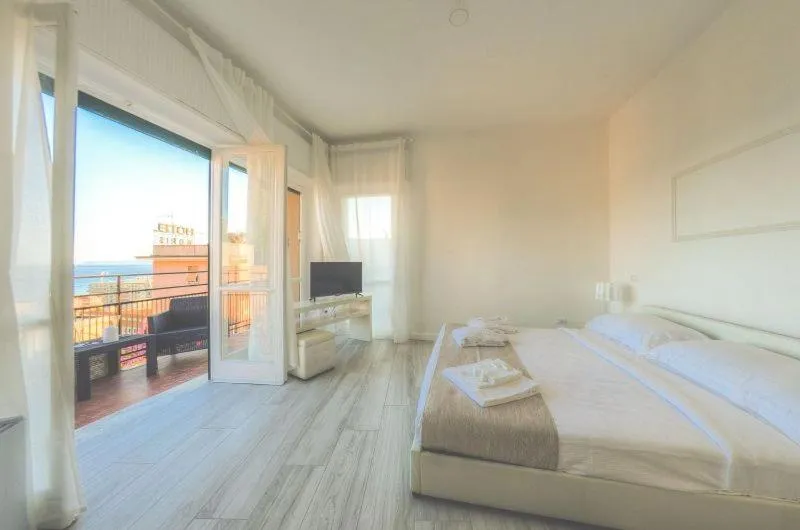 Bedroom, Bed in Home Gioia